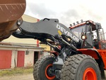 Chassis with Condición del brazo elevador
