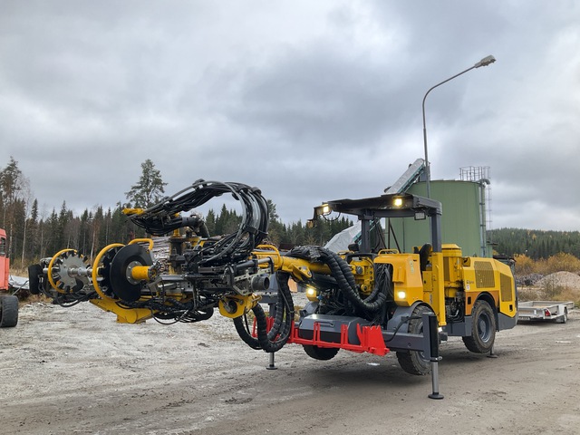 2020 Epiroc Boltec S 4x4 Roof Bolter