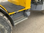 General Appearance with Steps/Ladders