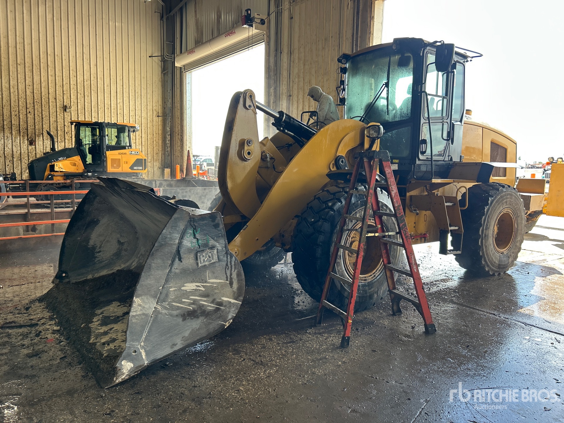 2019 Caterpillar 938M