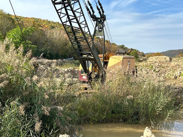 1973 Bucyrus Erie 38B Lattice-Boom Crawler Crane
