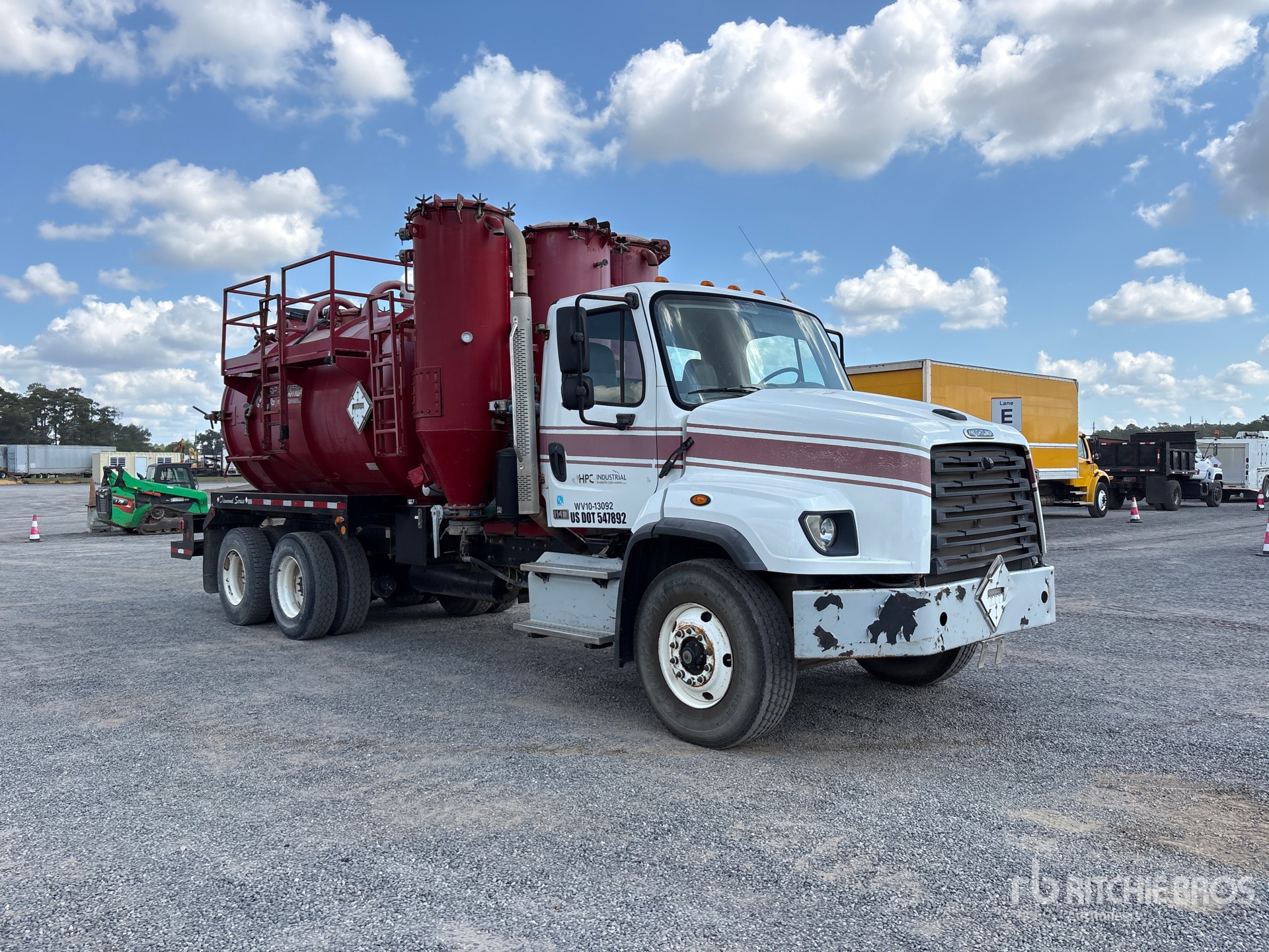 2014 Freightliner 114SD