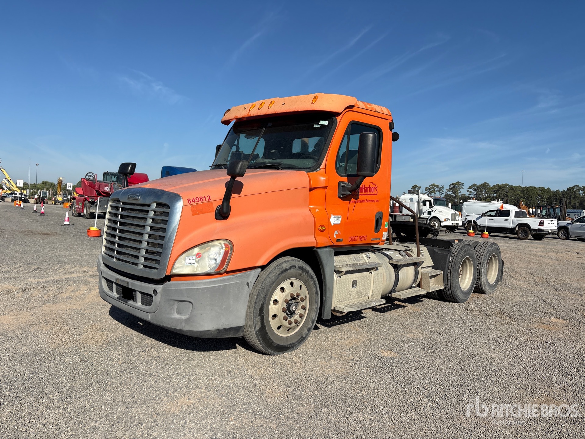 2011 Freightliner CASCADIA 125