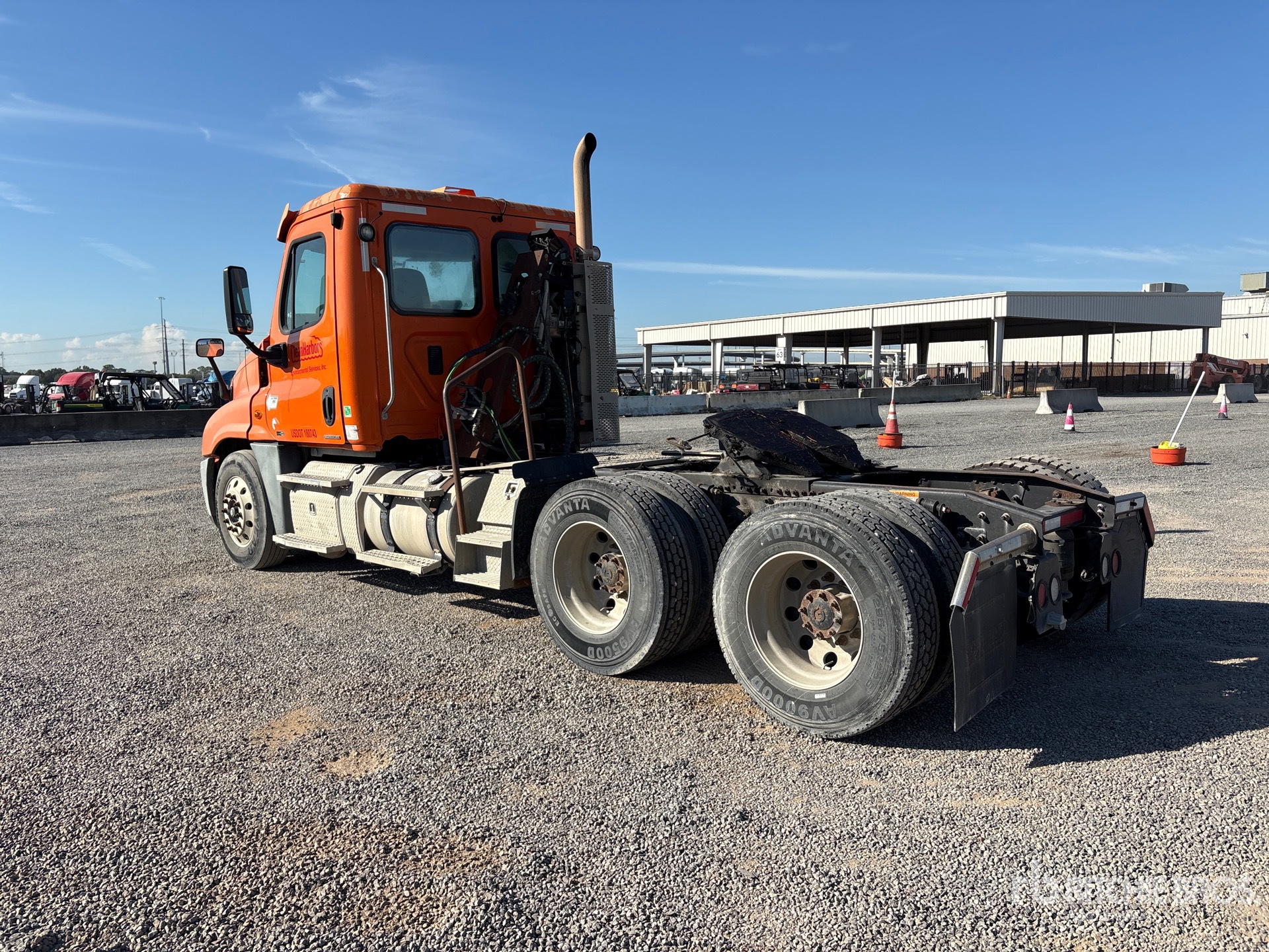 2011 Freightliner CASCADIA 125