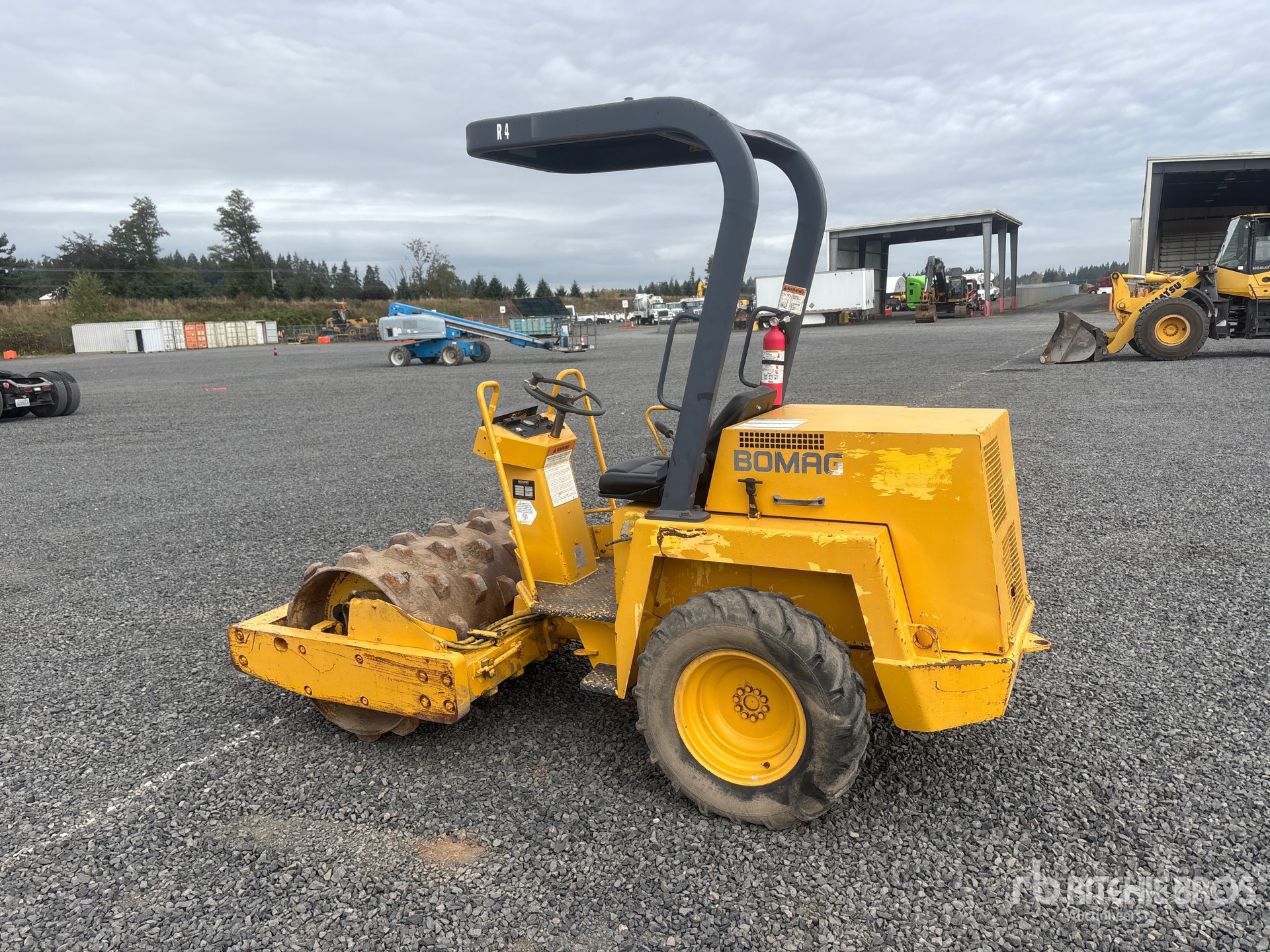 2000 Bomag BW124PD
