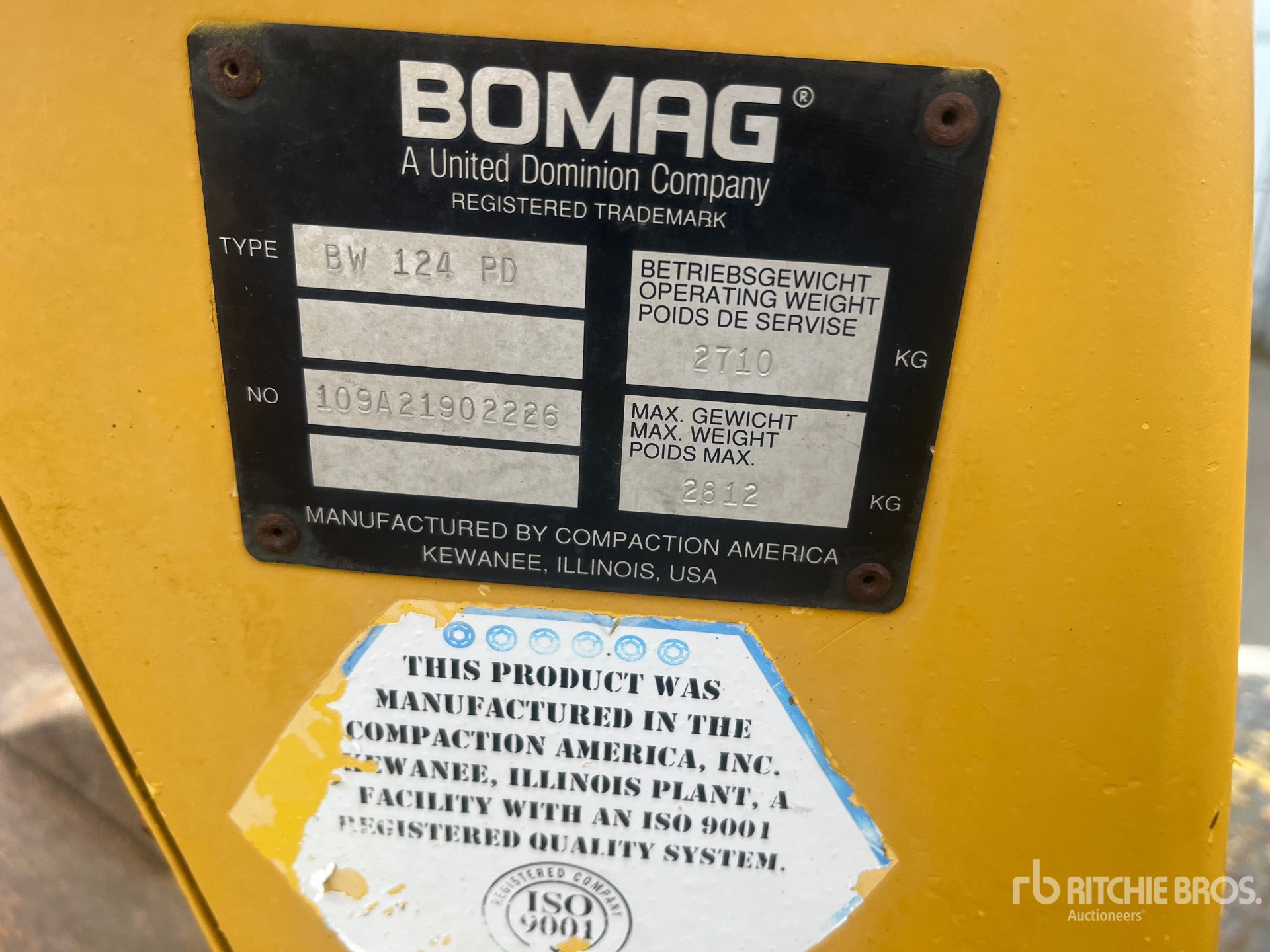 2000 Bomag BW124PD