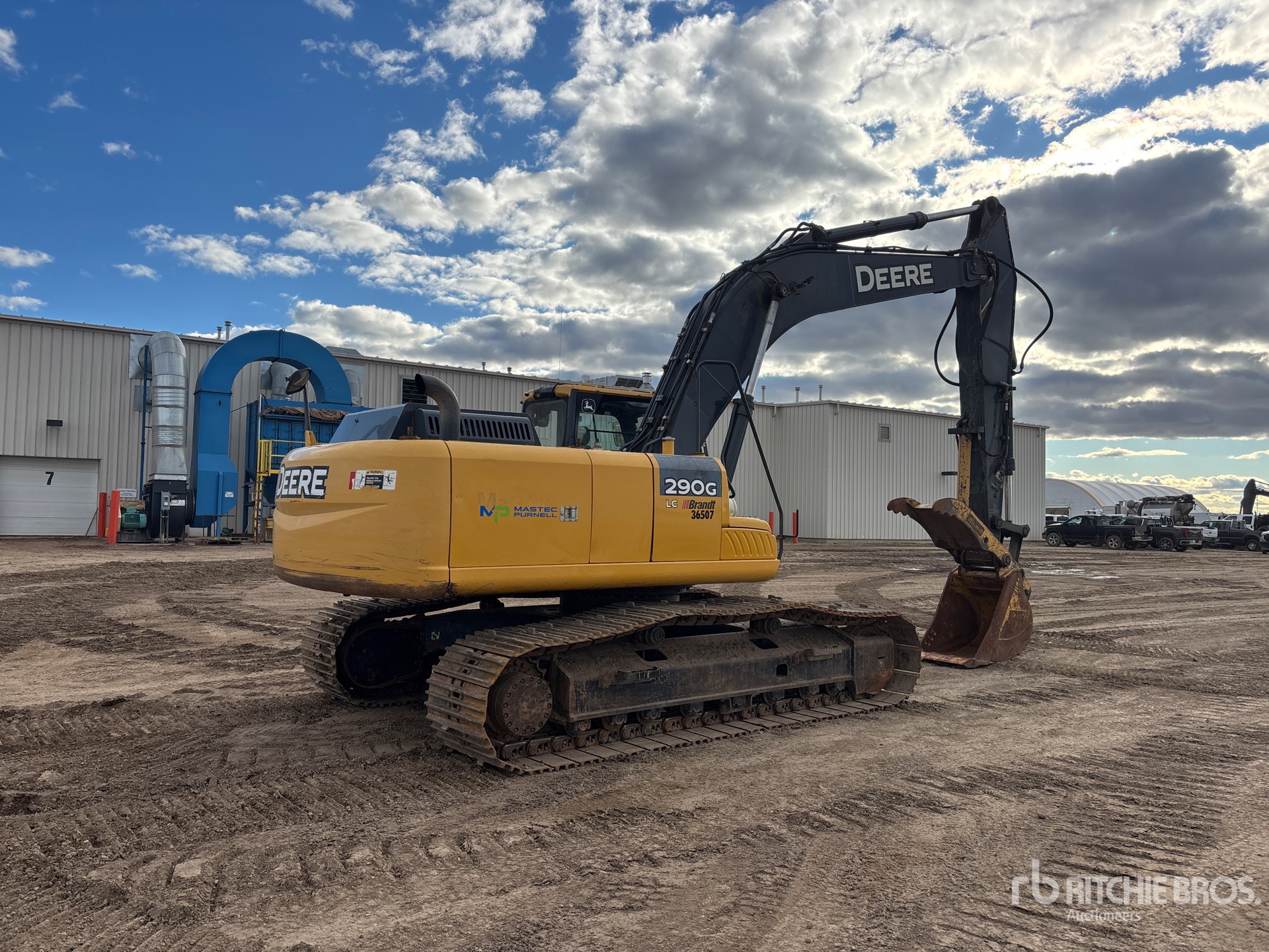 2015 John Deere 290G LC