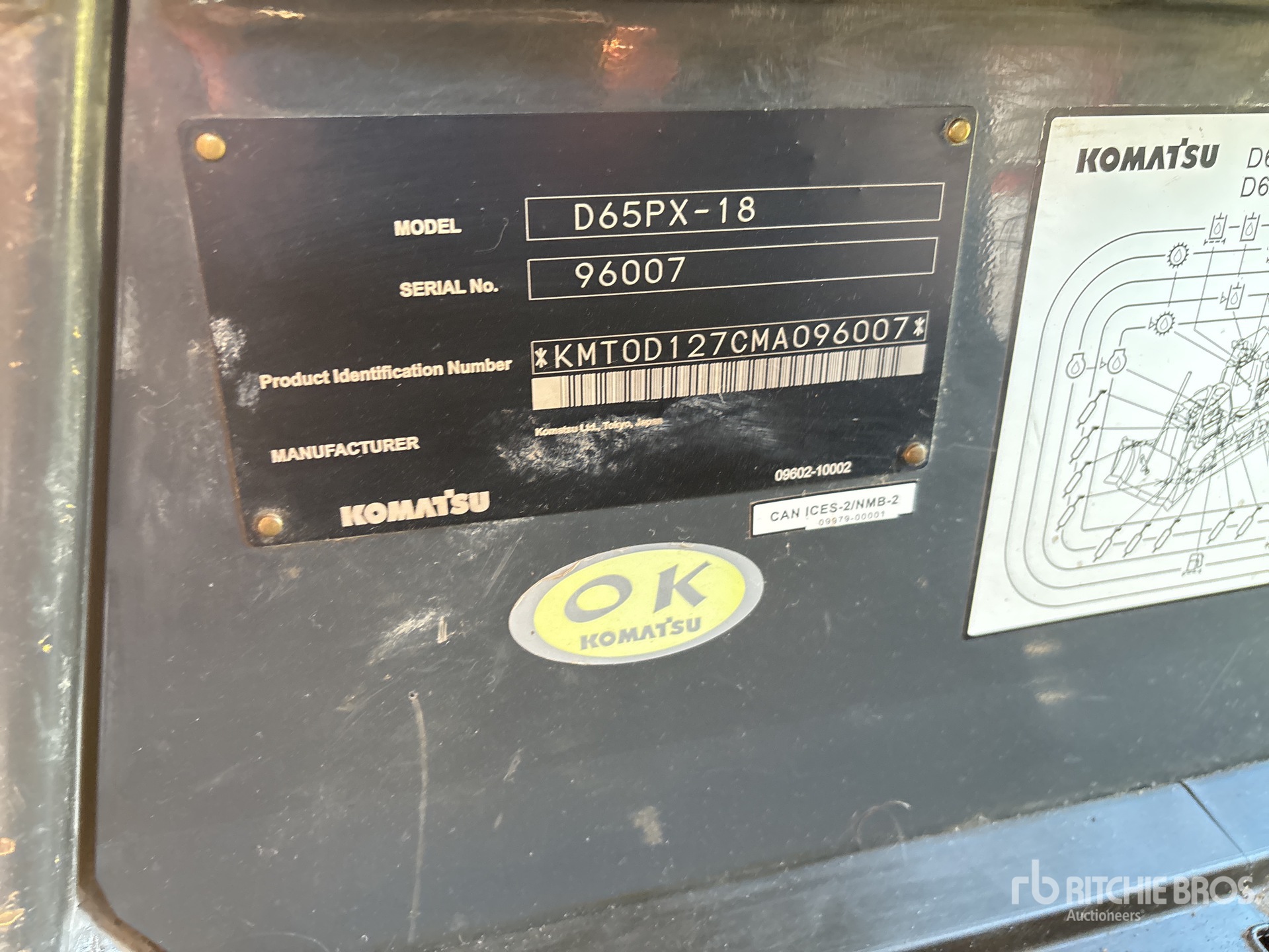 2022 Komatsu D65PX-18