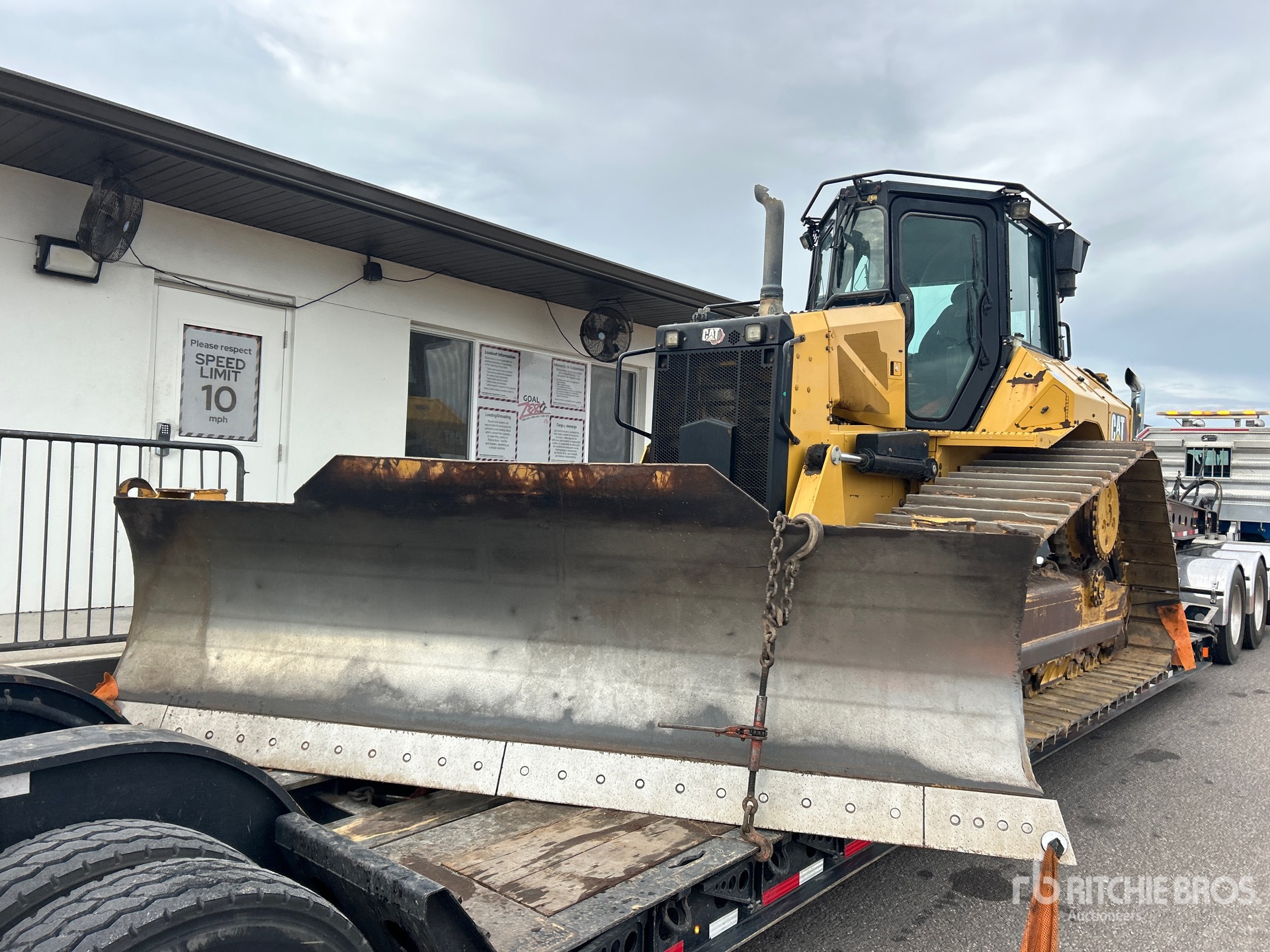 2021 Caterpillar D5 LGP