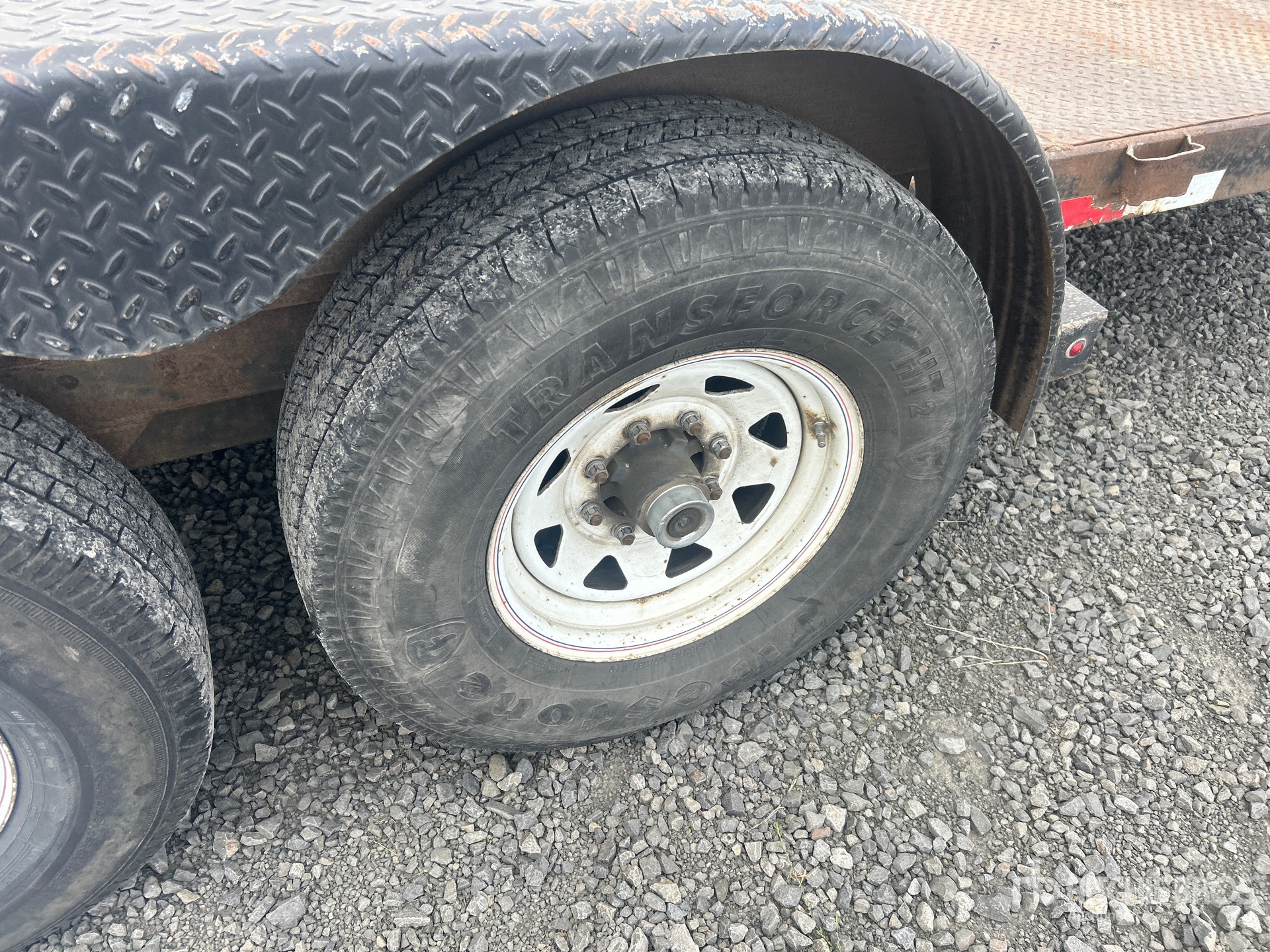 2005 Load Trail 24 ft T/A