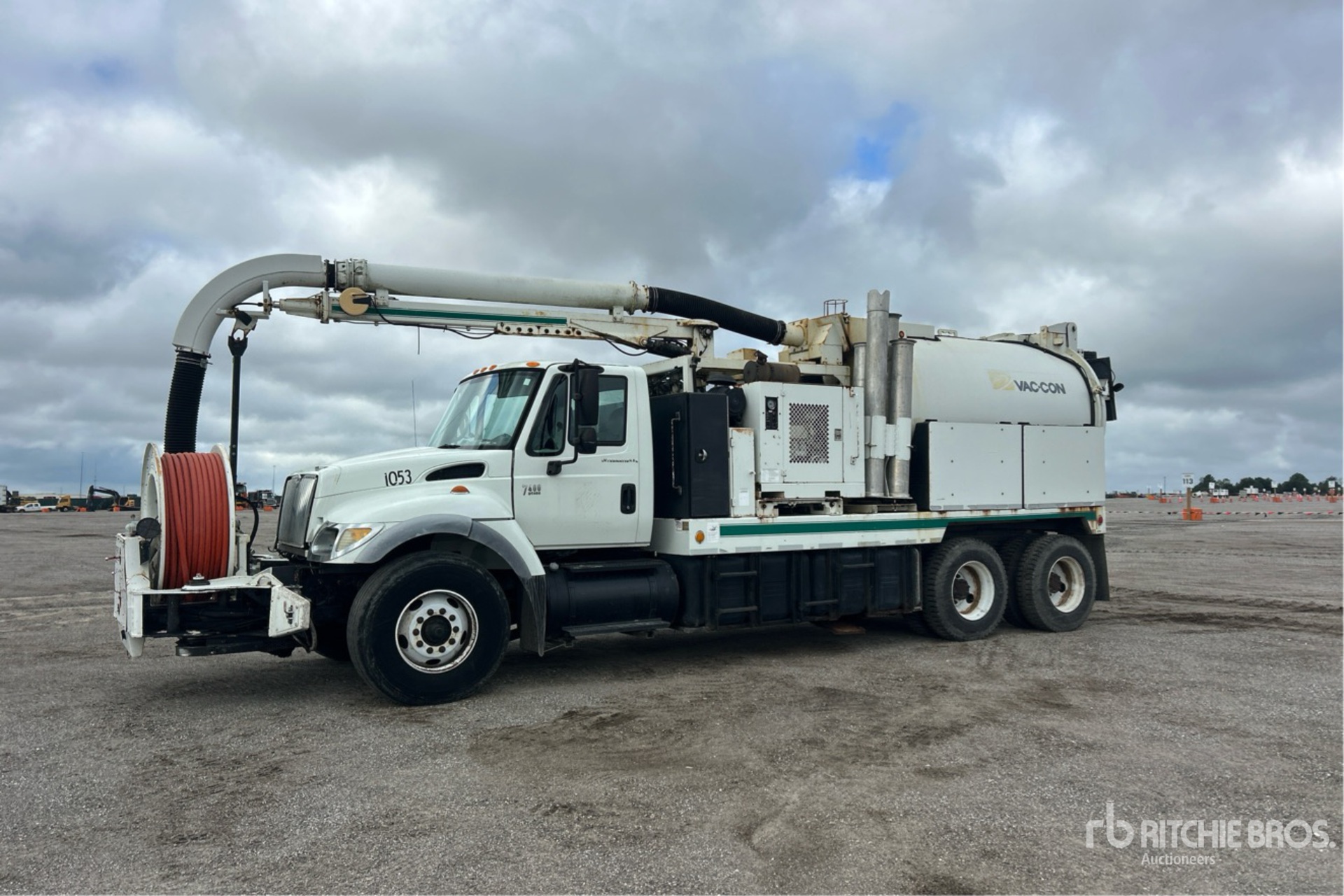 2007 International 7400