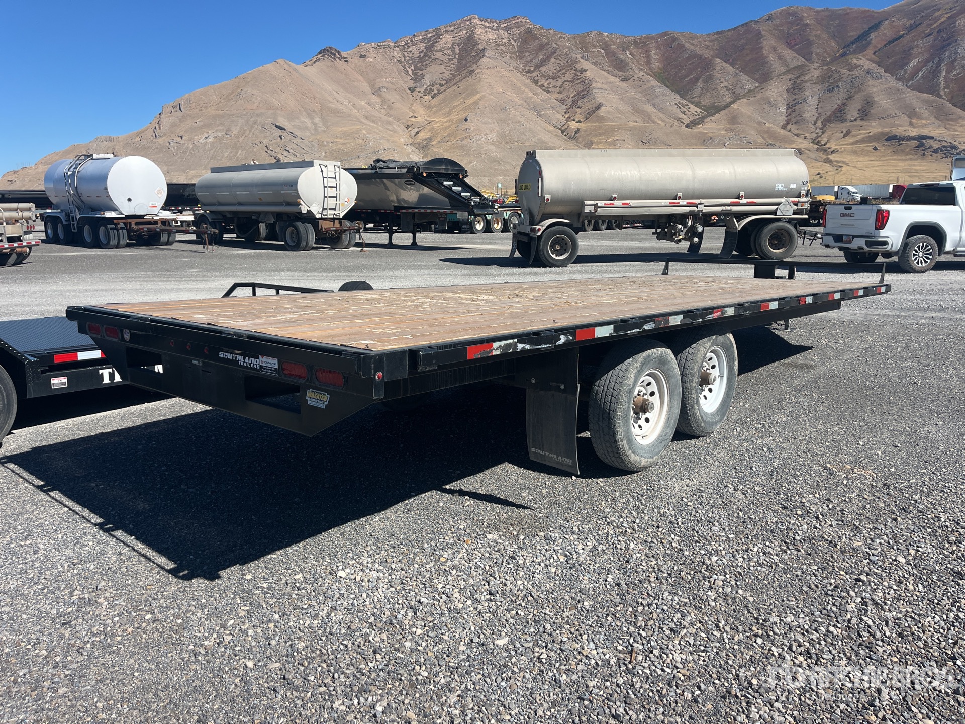 2022 Southland 22 ft T/A
