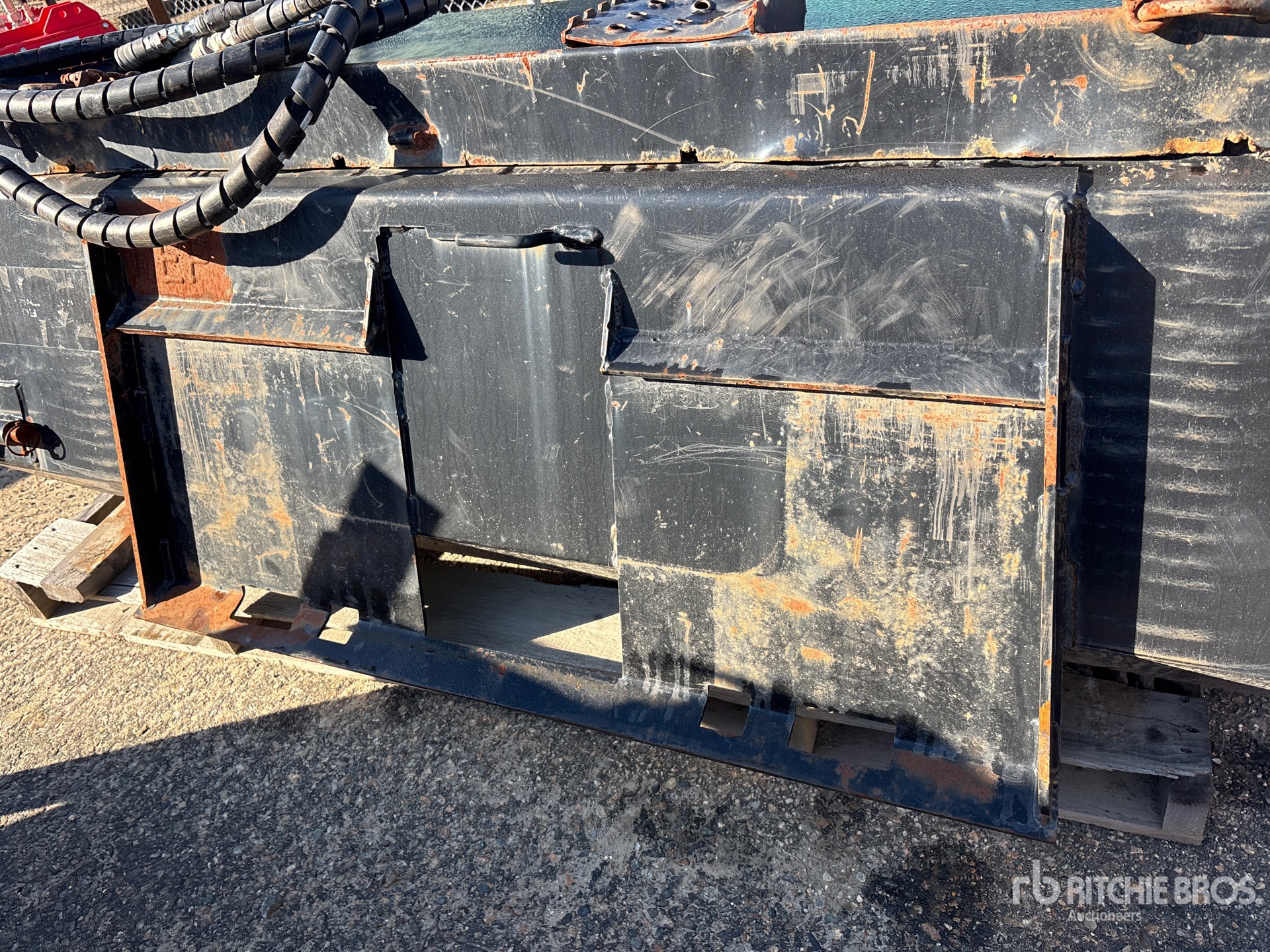 2011 Caterpillar BP18B