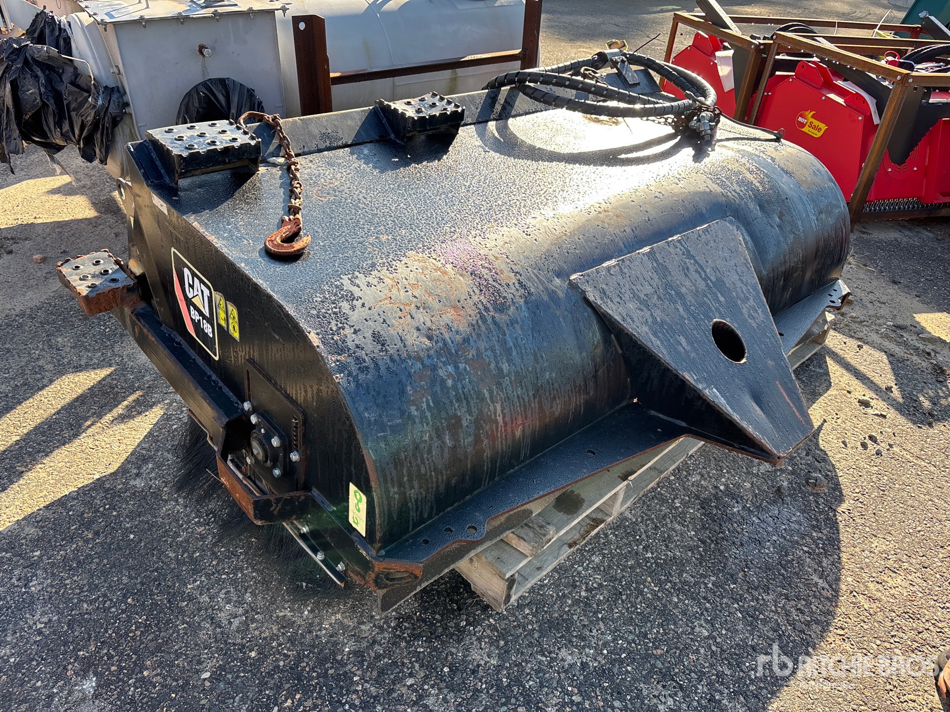 2011 Caterpillar BP18B