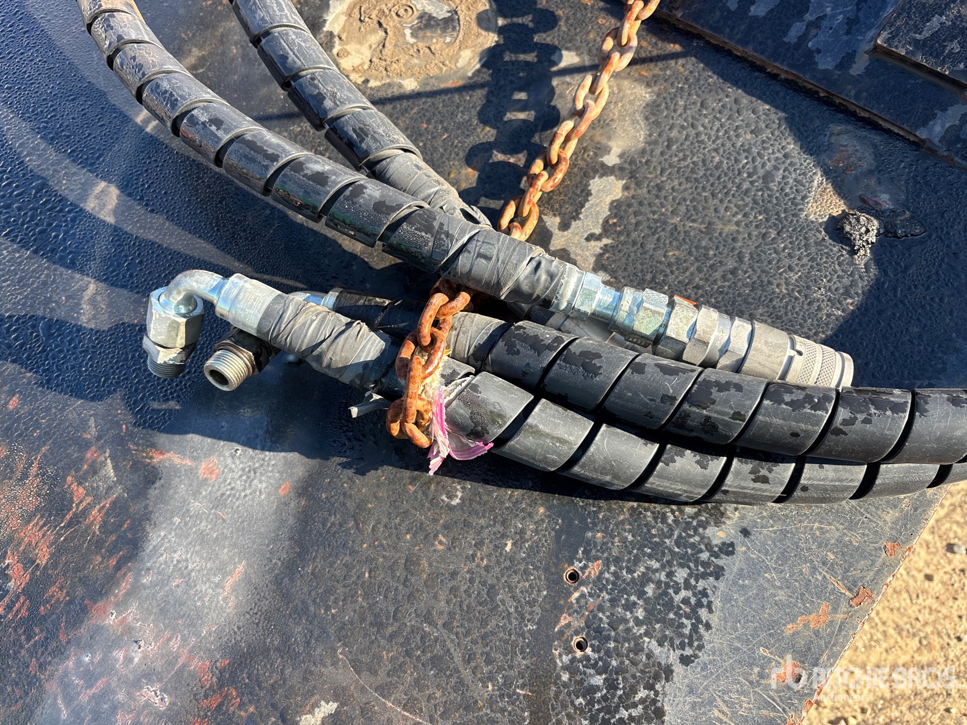 2011 Caterpillar BP18B