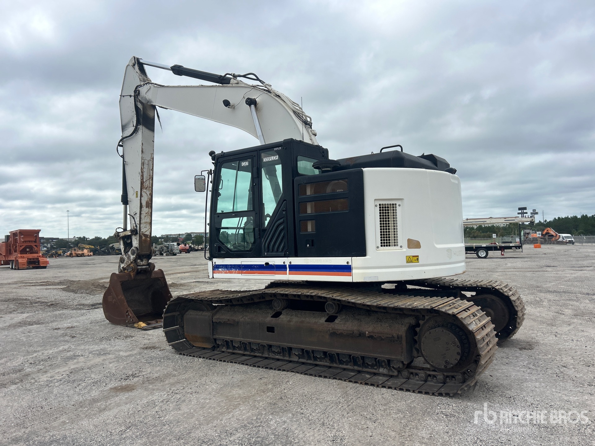 2016 Caterpillar 335F L CR