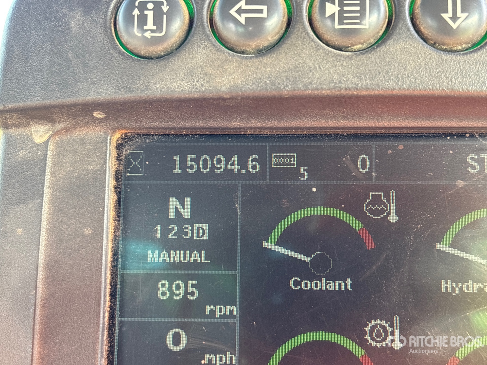 2010 John Deere 744K