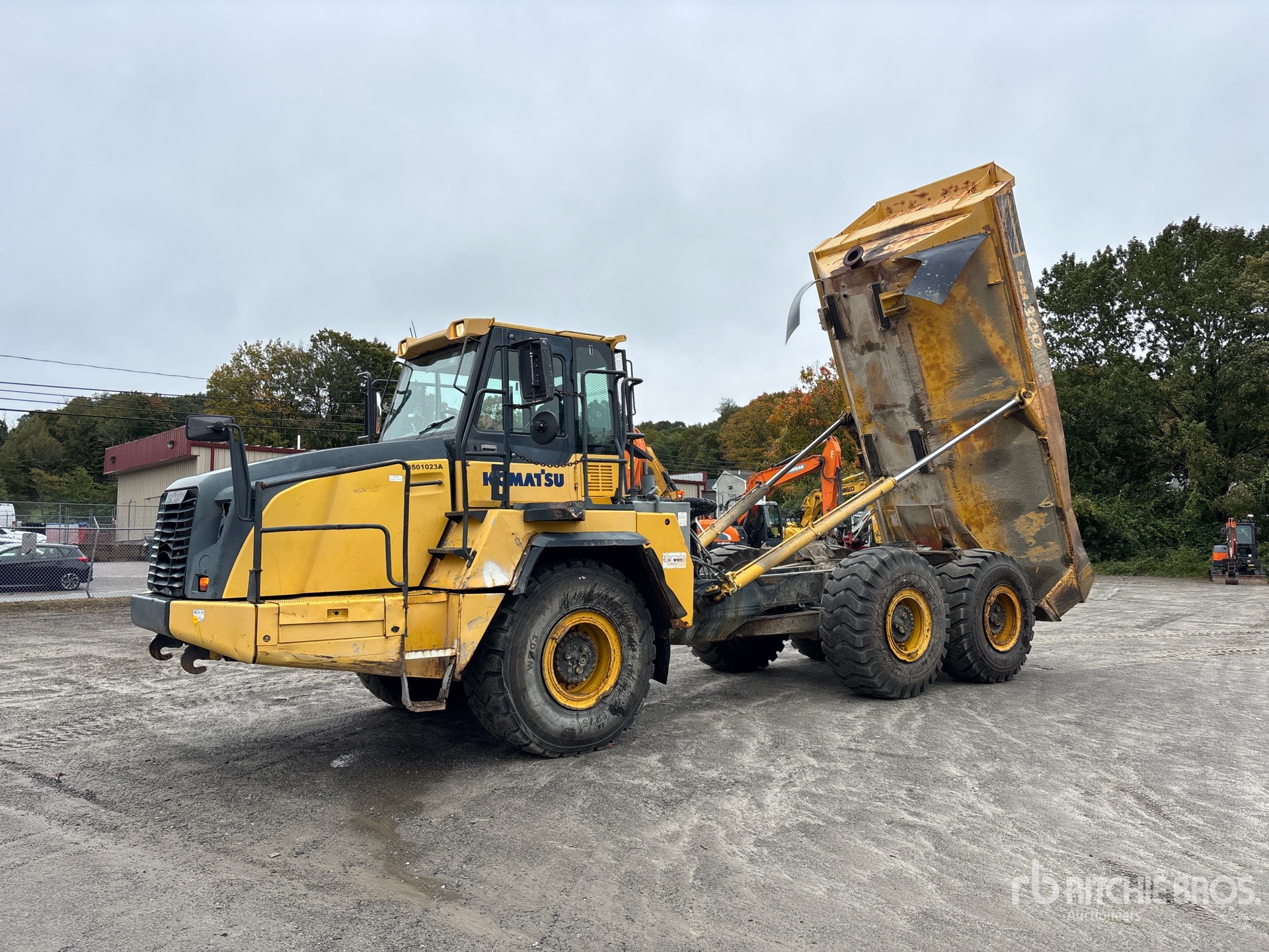 2014 Komatsu HM300-3