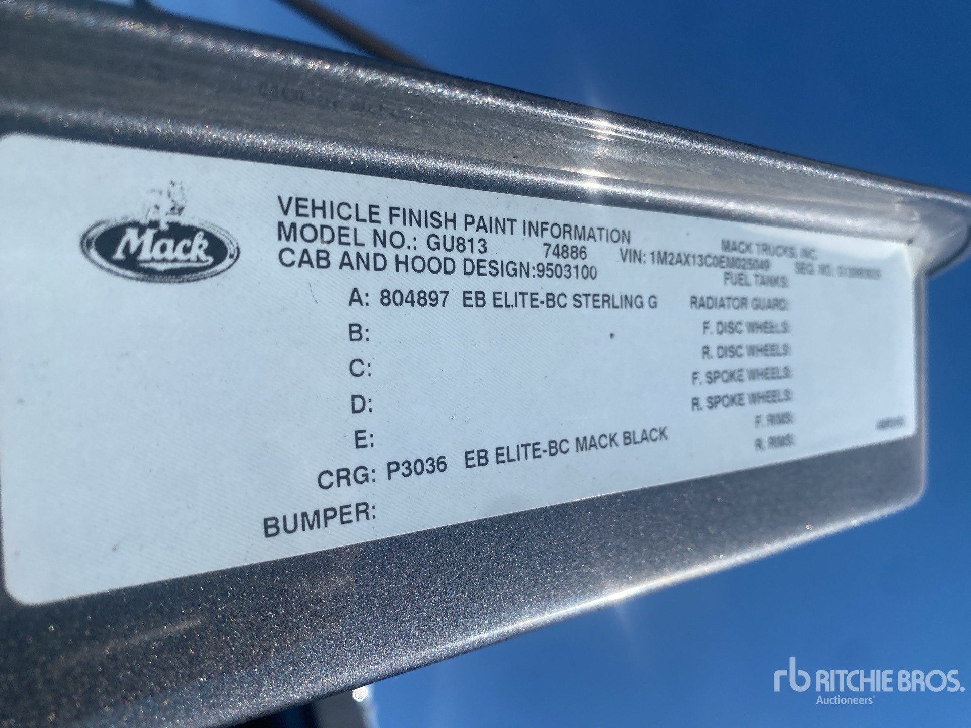 2014 Mack GU813