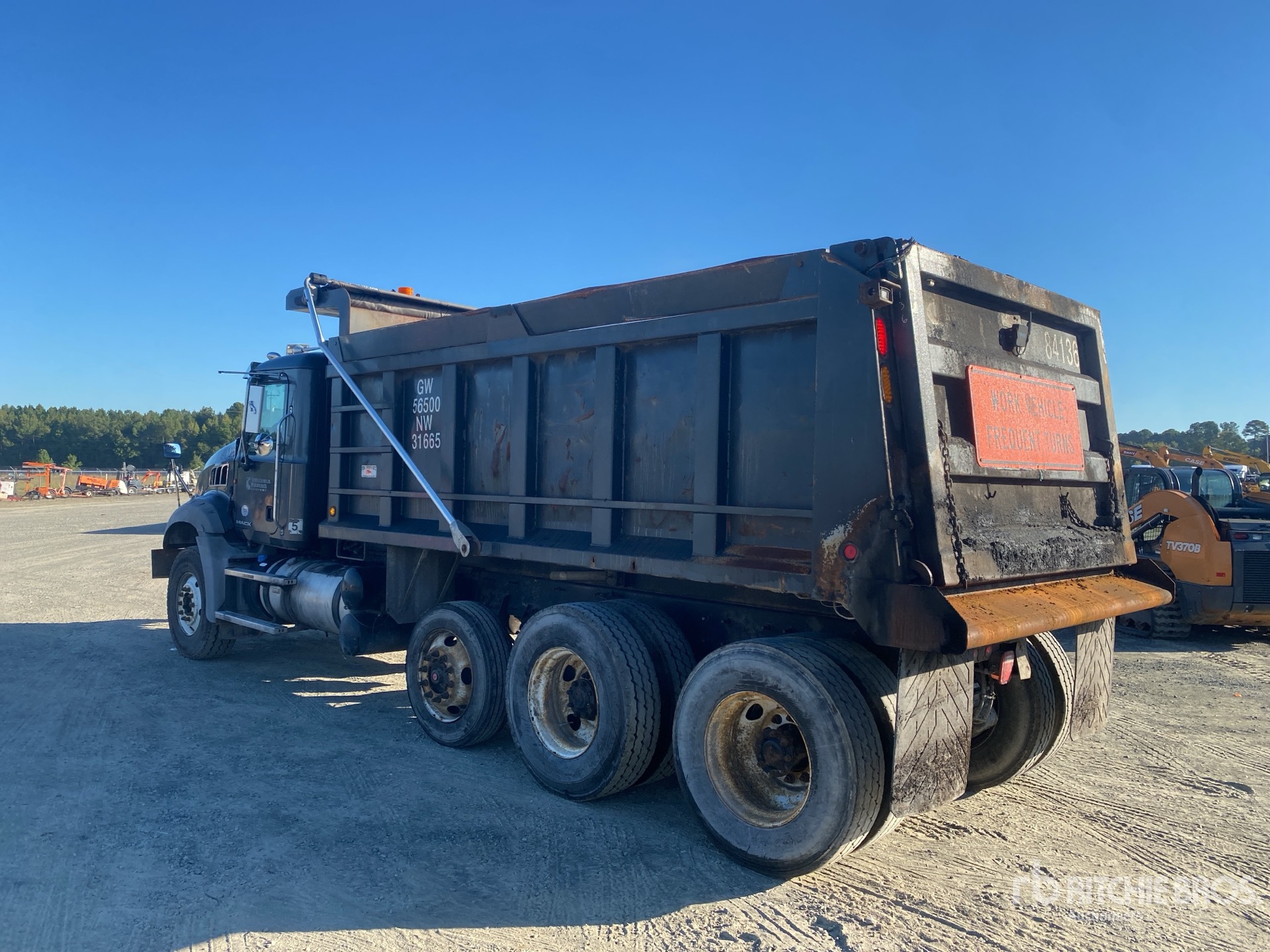 2014 Mack GU813