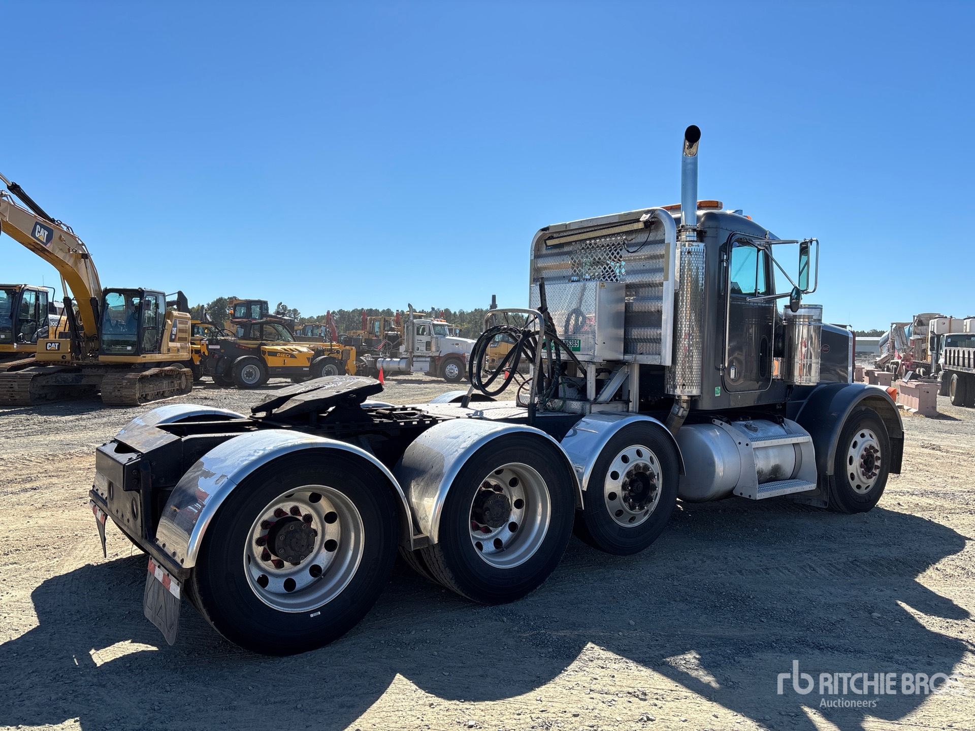 2003 Peterbilt 378