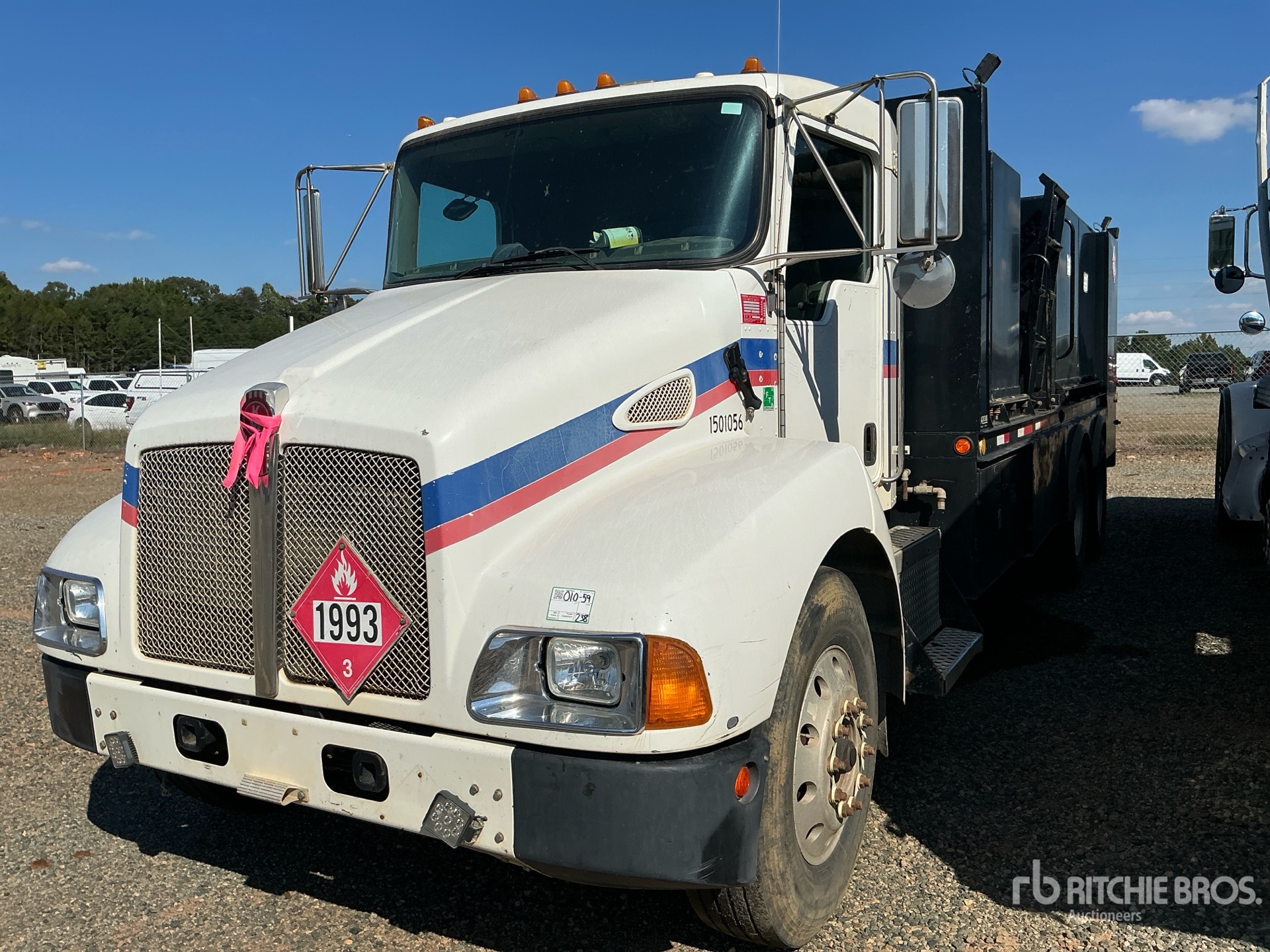 2007 Kenworth T300