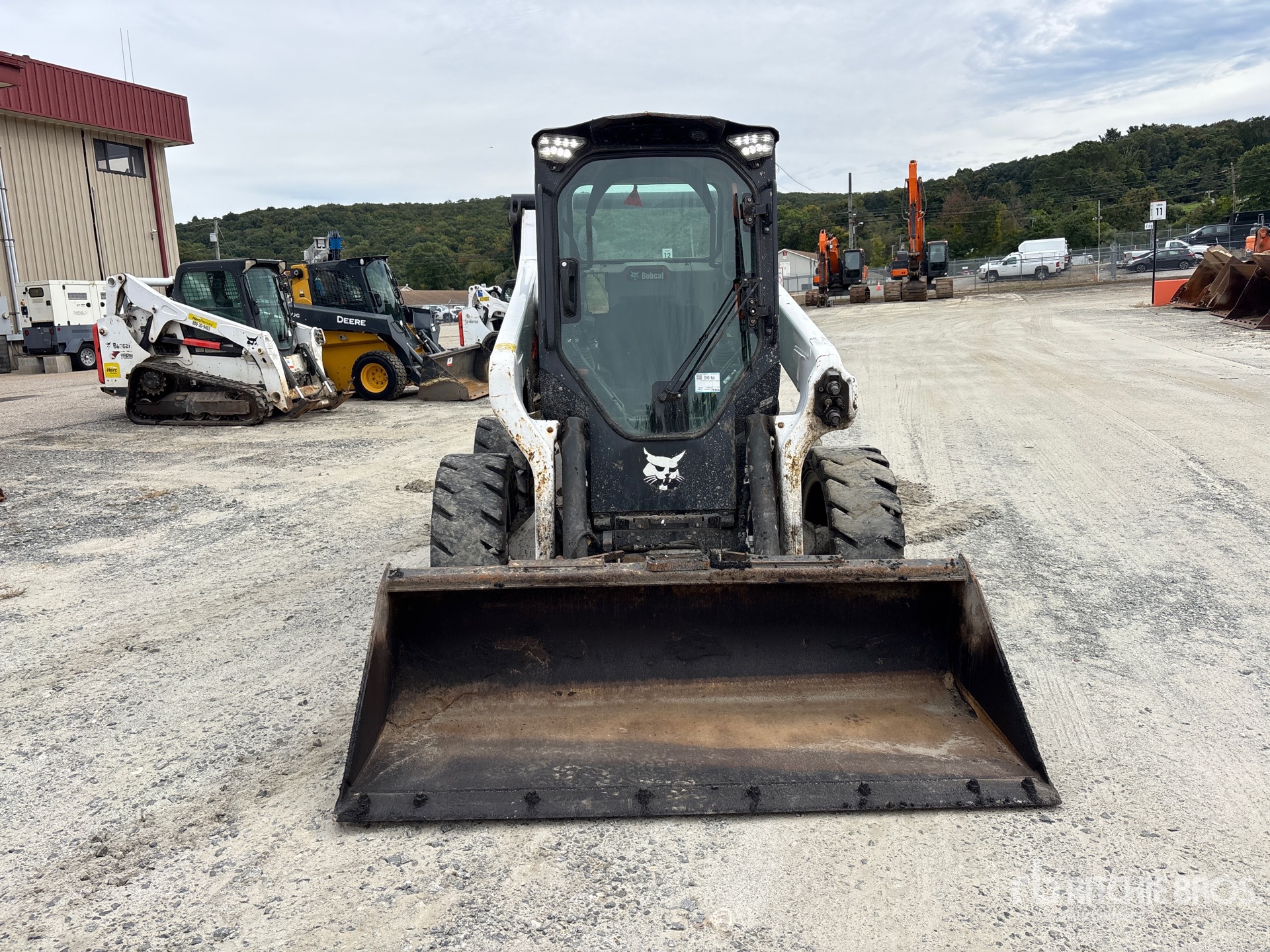 2022 Bobcat S76