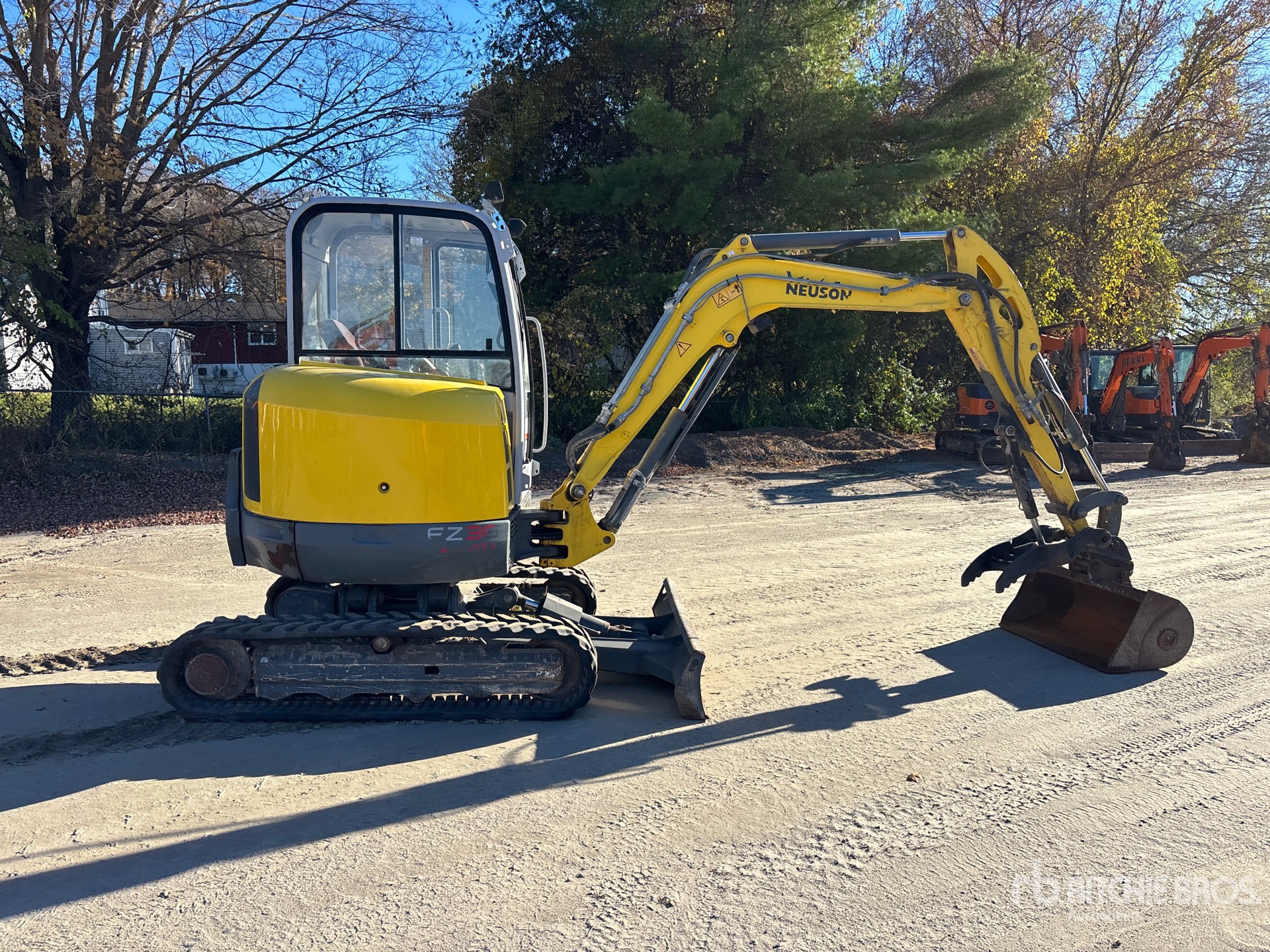2016 Wacker Neuson EZ38