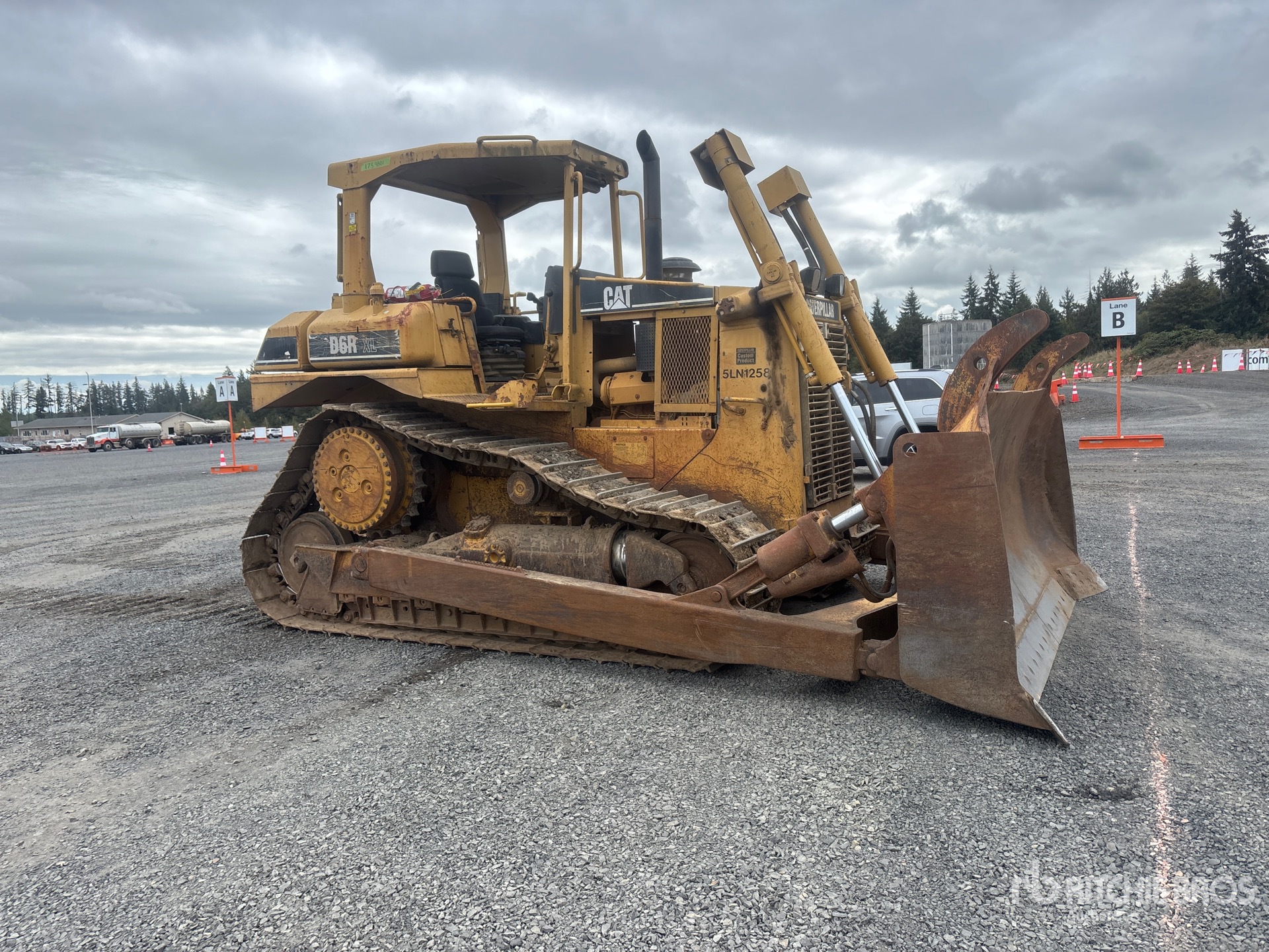 1998 Caterpillar D6R XL