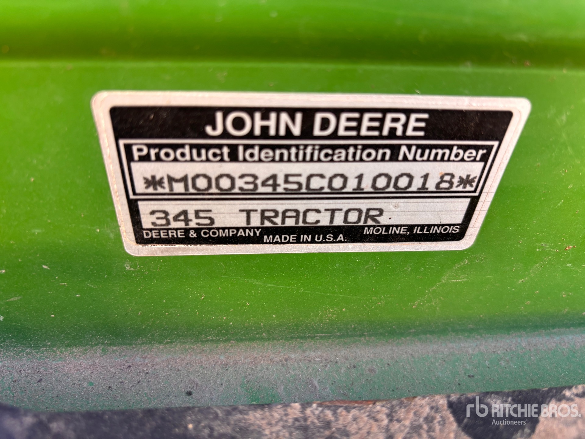 John Deere 345
