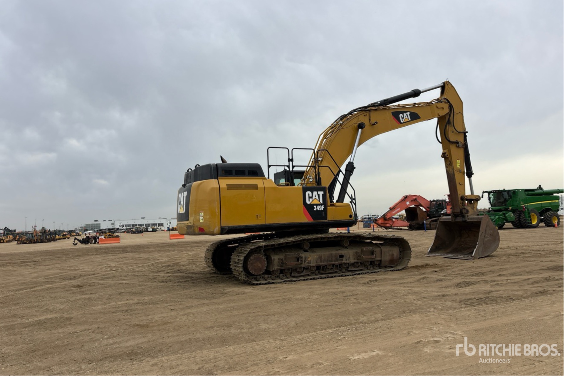2016 Caterpillar 349F L
