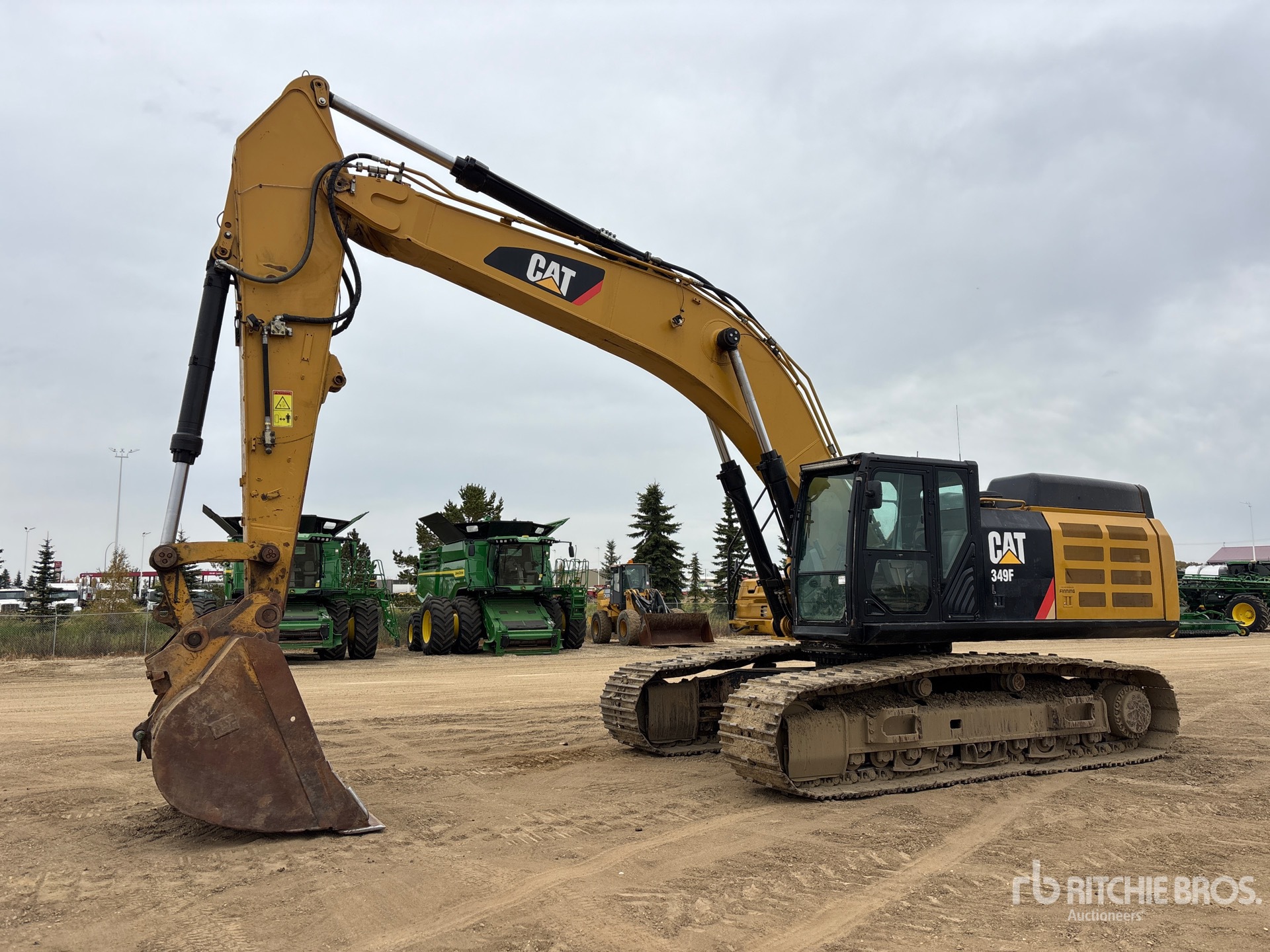 Photo of 2016 Caterpillar 349F L
