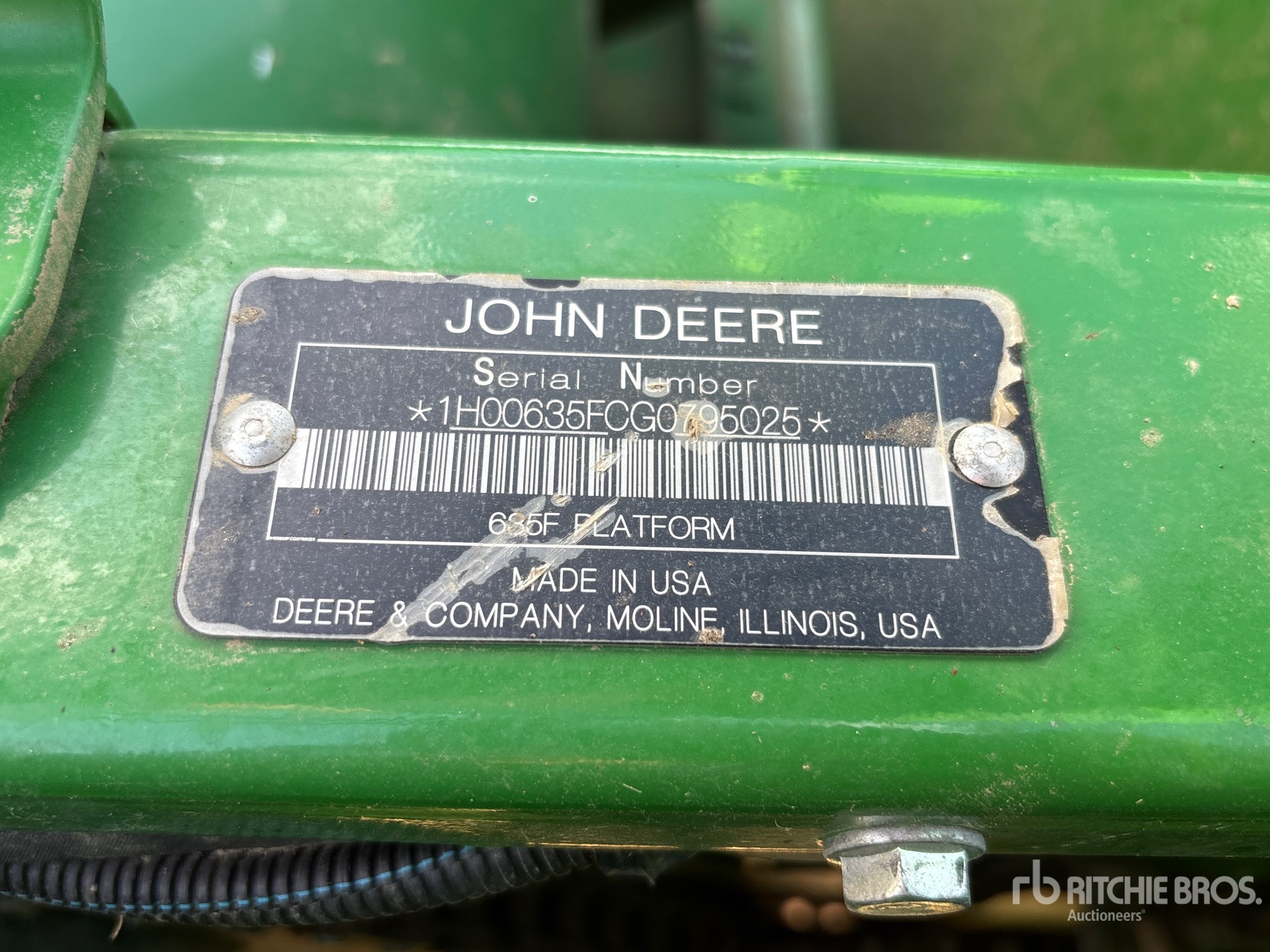 2017 John Deere 635F