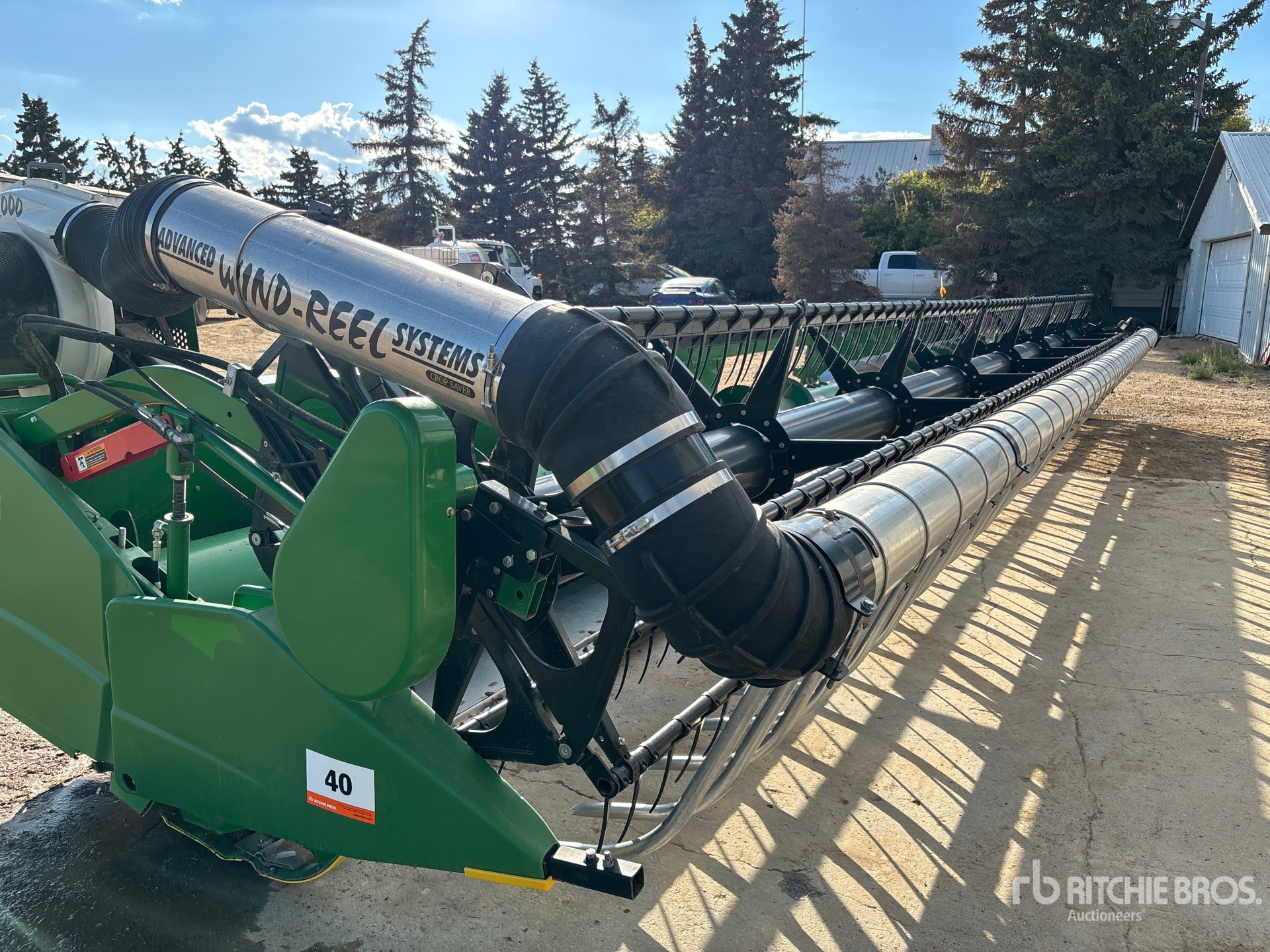 2017 John Deere 635F