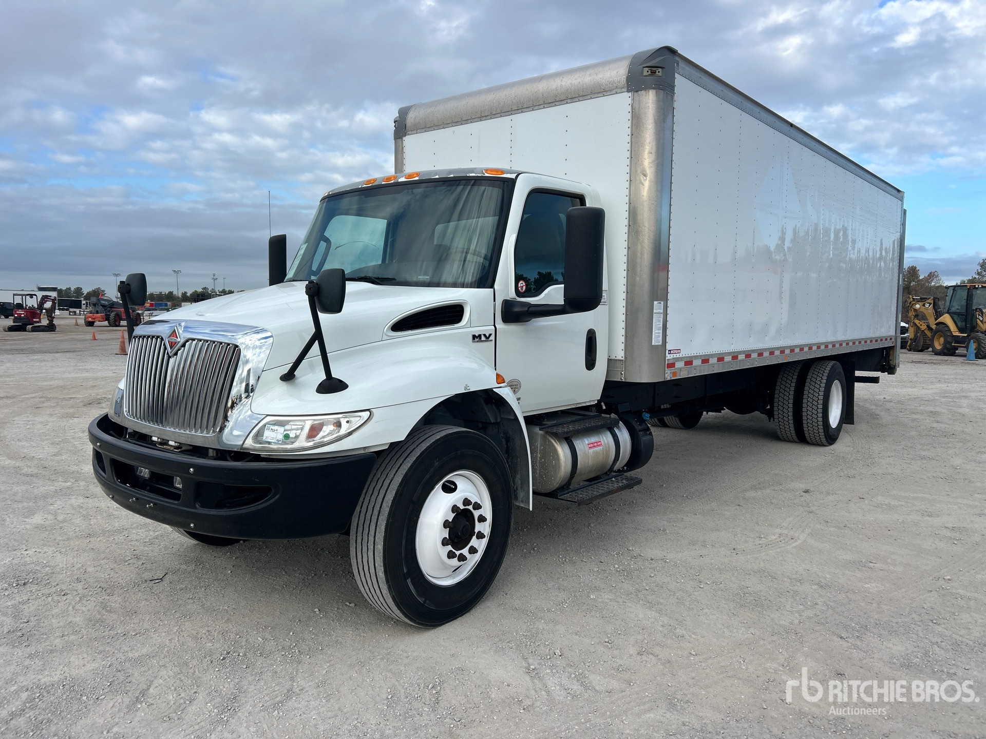 2020 International MV607