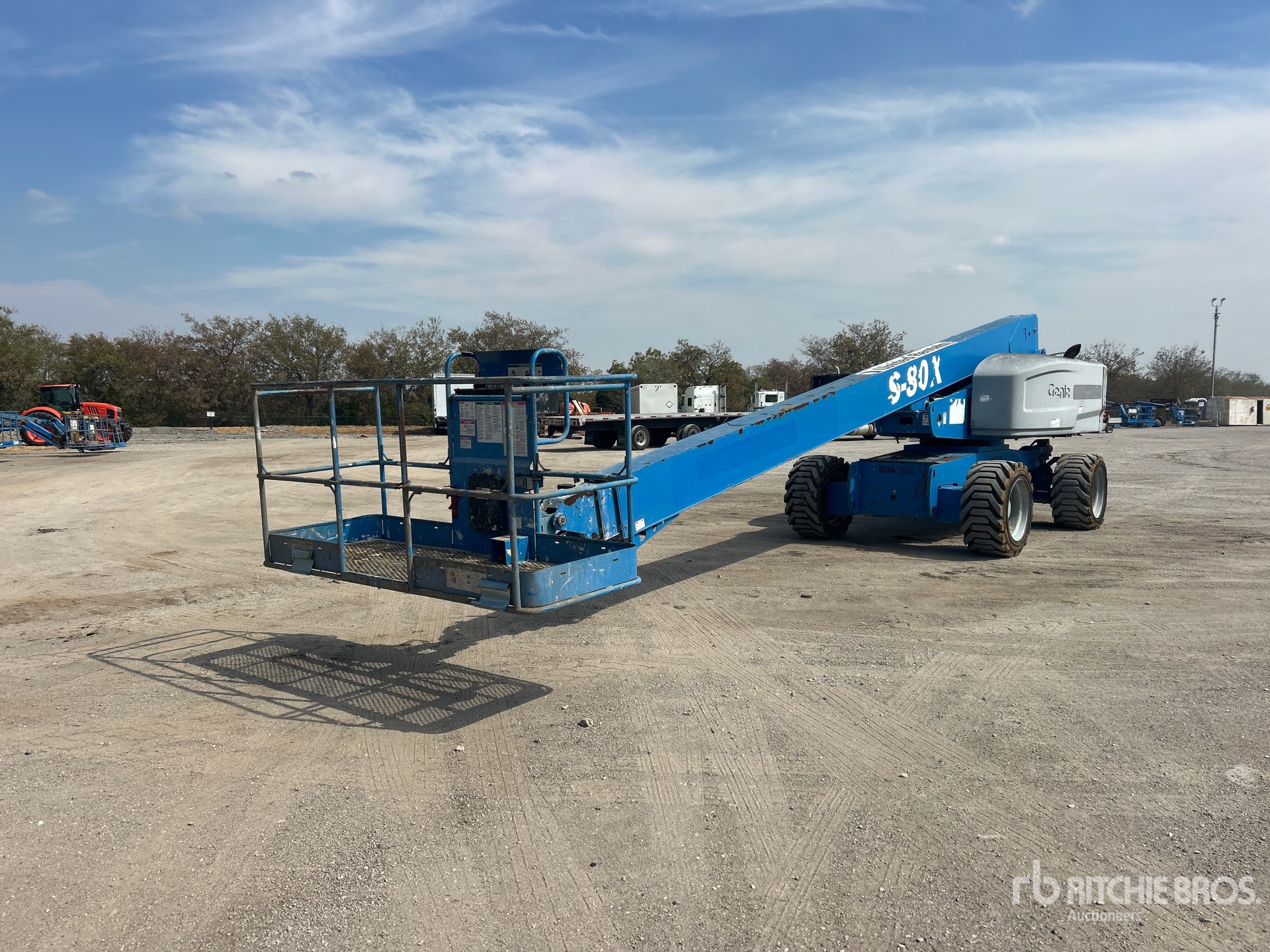 Photo of 2015 Genie S-80X