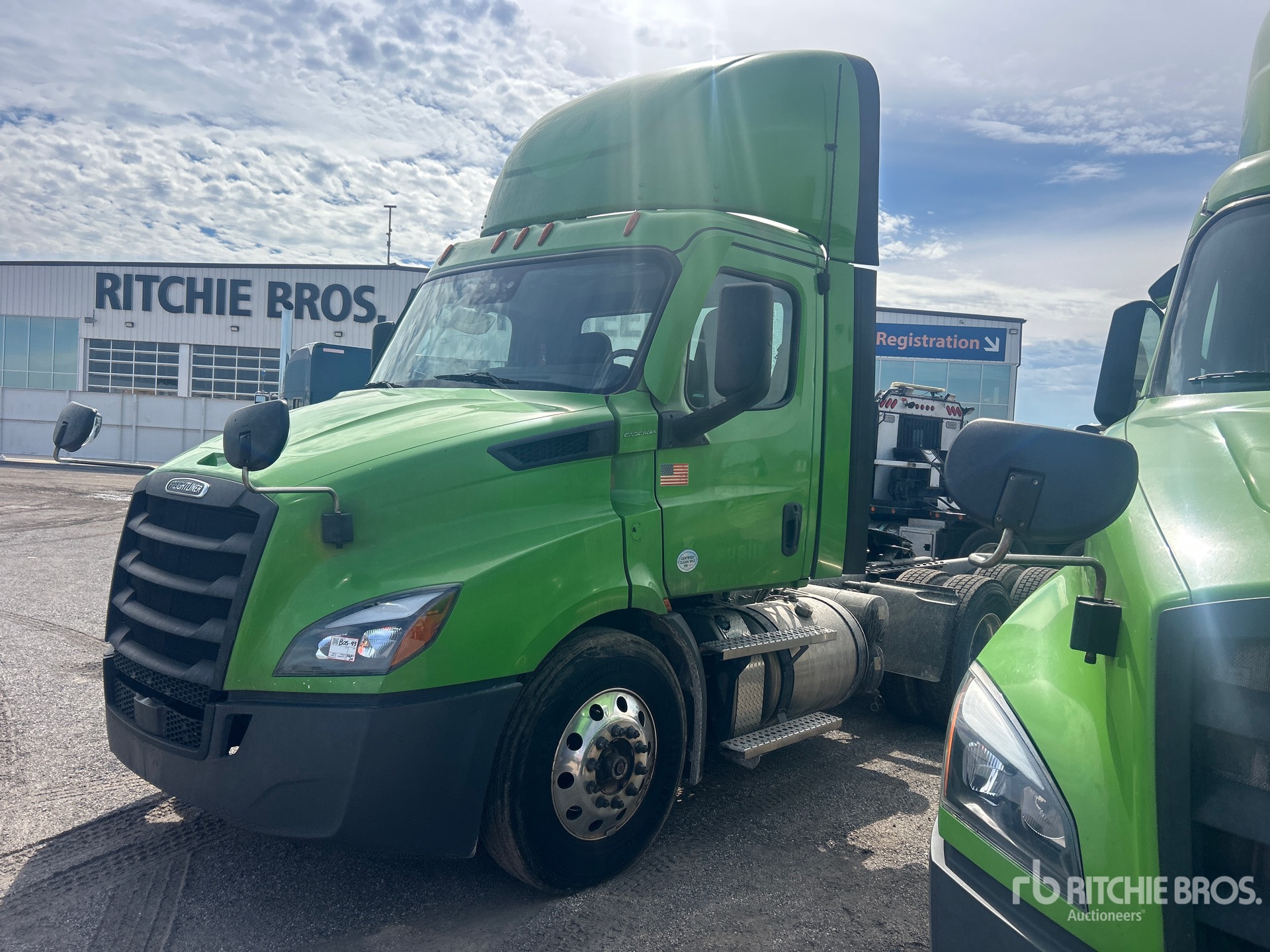 2022 Freightliner CASCADIA 116