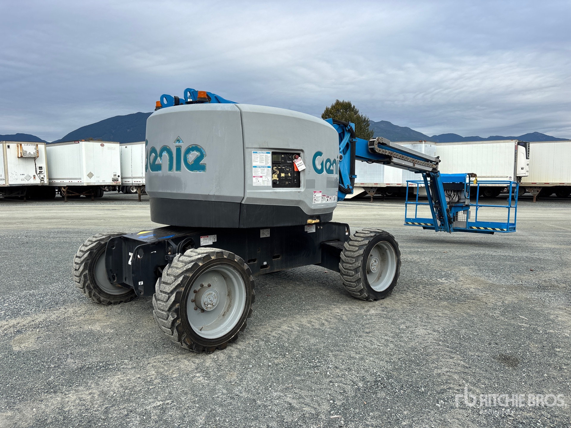 2017 Genie Z62/40