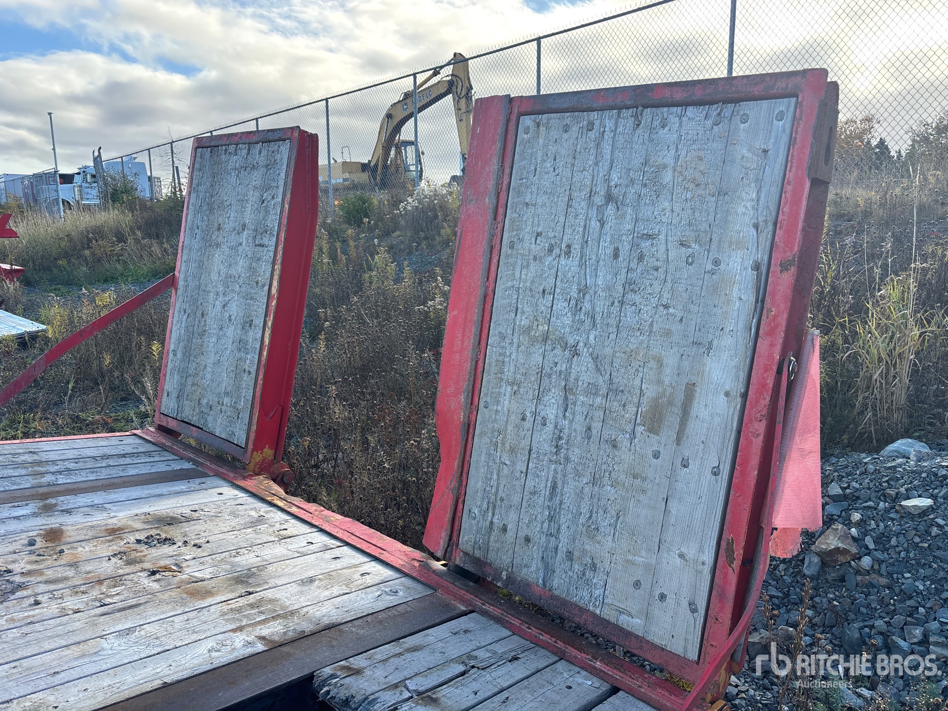 2003 Craig 26 FT T/A