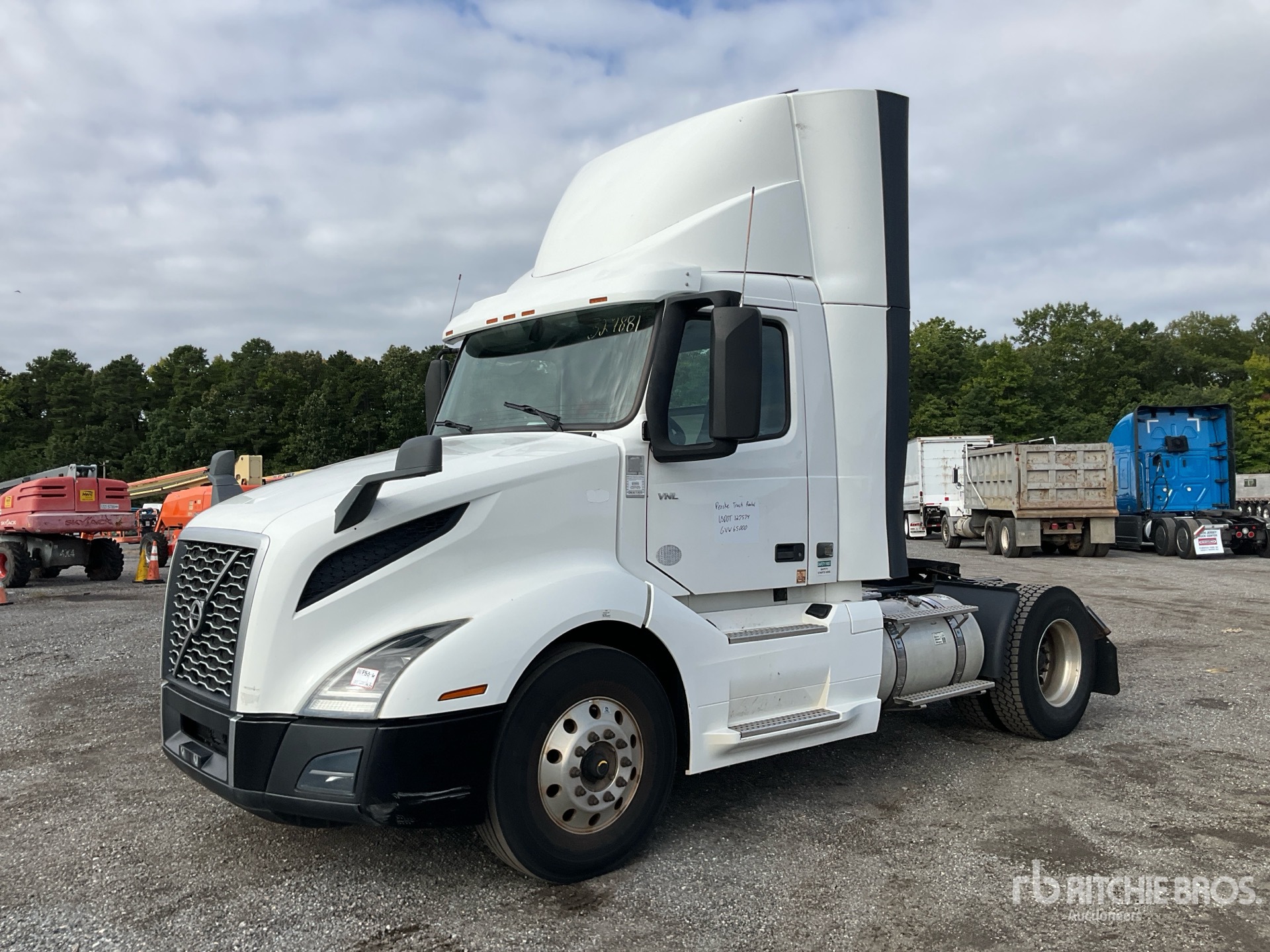 2019 Volvo VNL