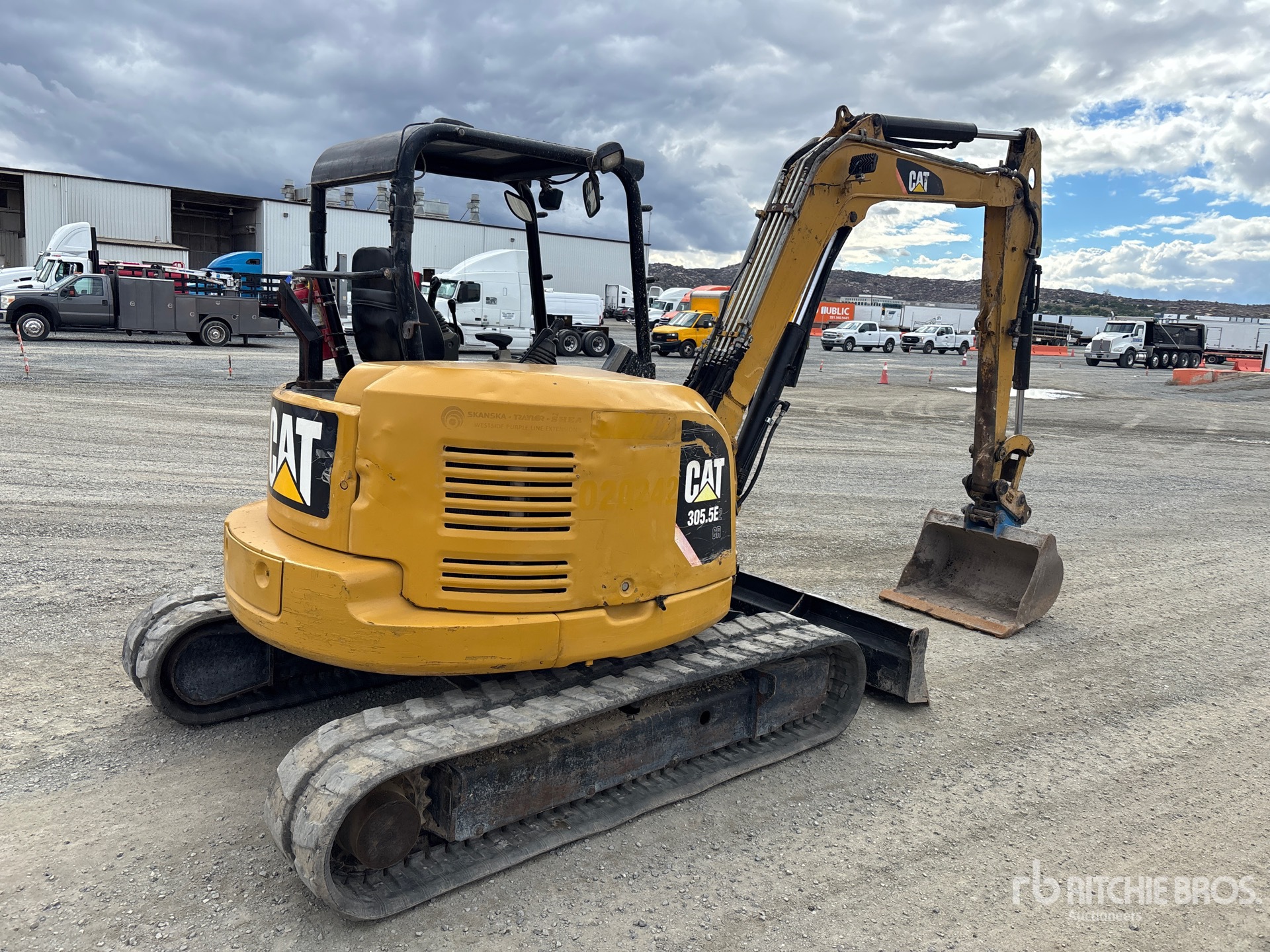 2016 Caterpillar 305.5E2 CR