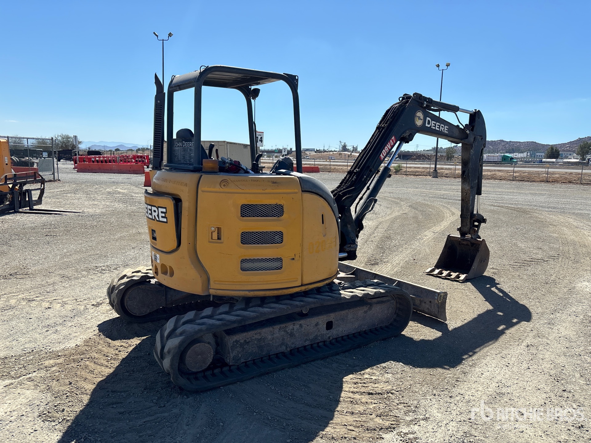 2016 John Deere 50G