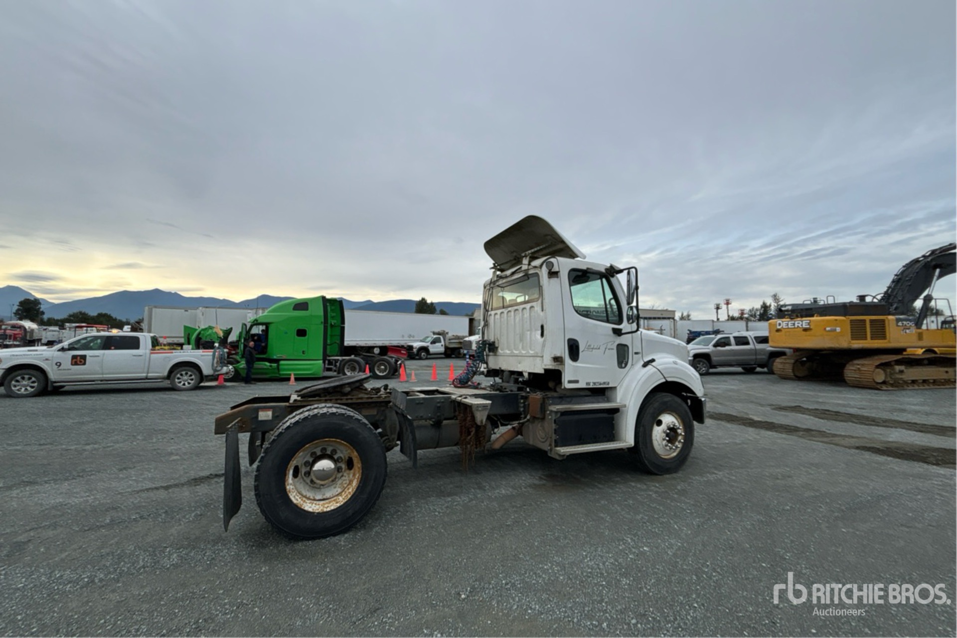 2012 Freightliner M2 112