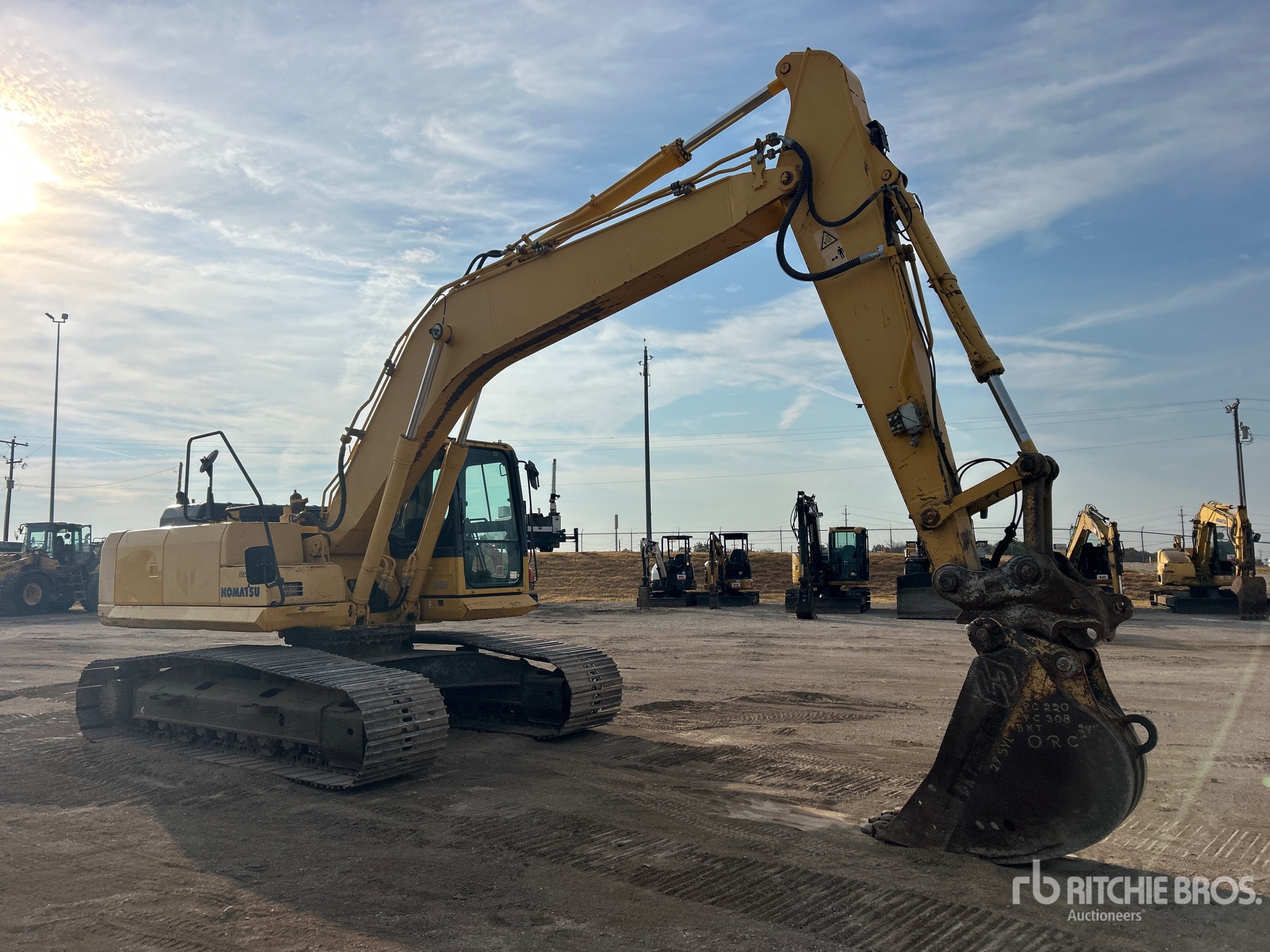 2011 Komatsu PC200LC-8