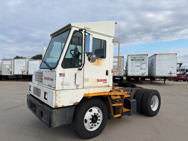 2014 Kalmar 4x2 Spotter Truck