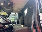 Cab with Seats/armrests