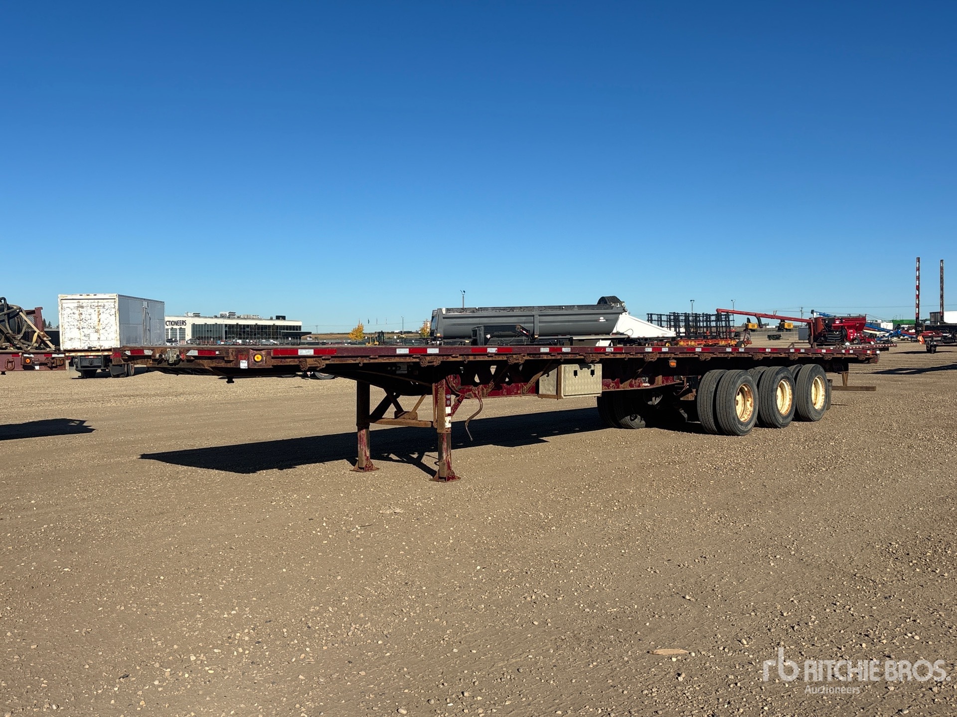 Photo of 2014 Manac 53 ft Tri/A Flatbed