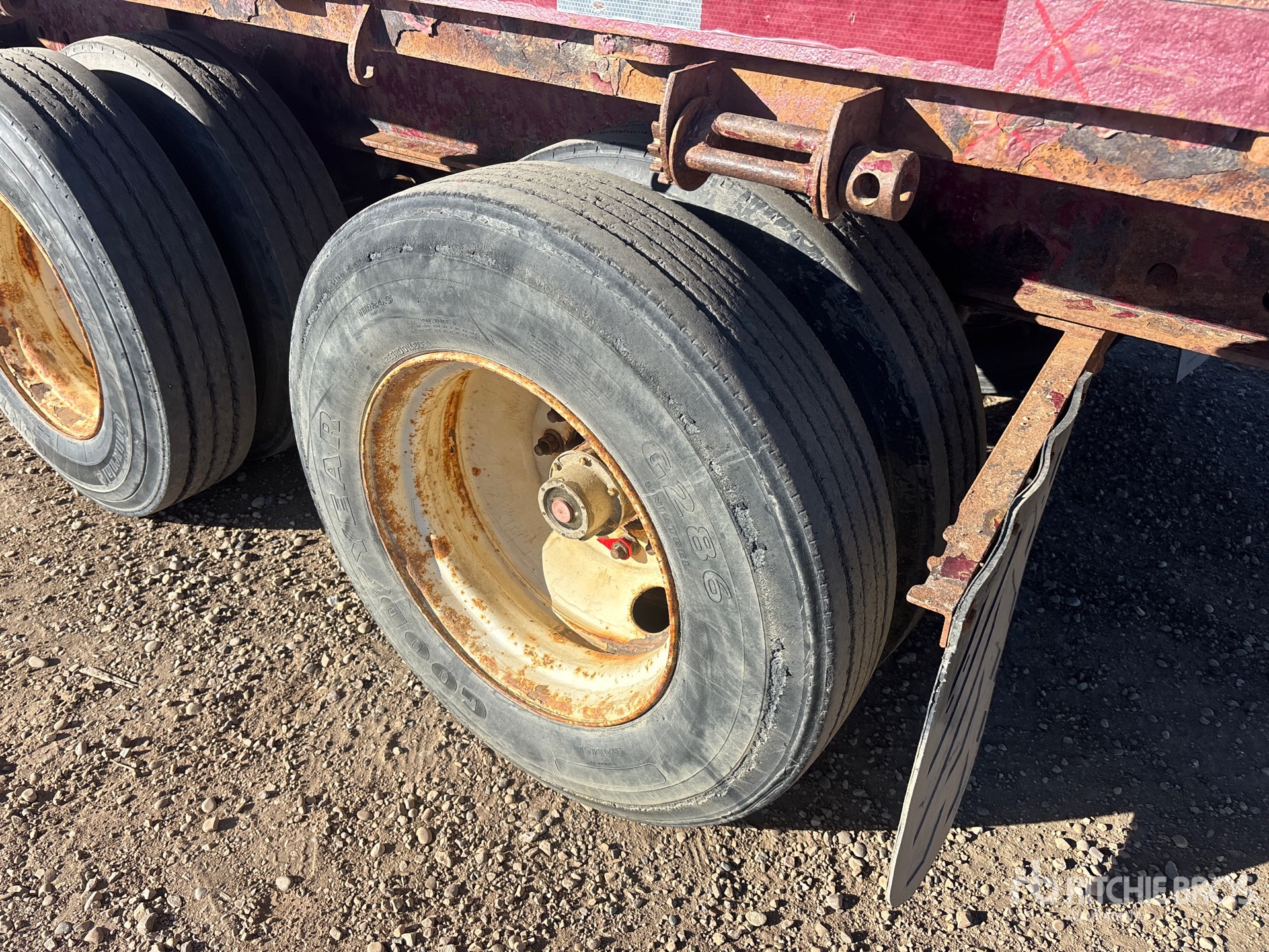 2014 Manac 53 FT TRI/A FLATBED
