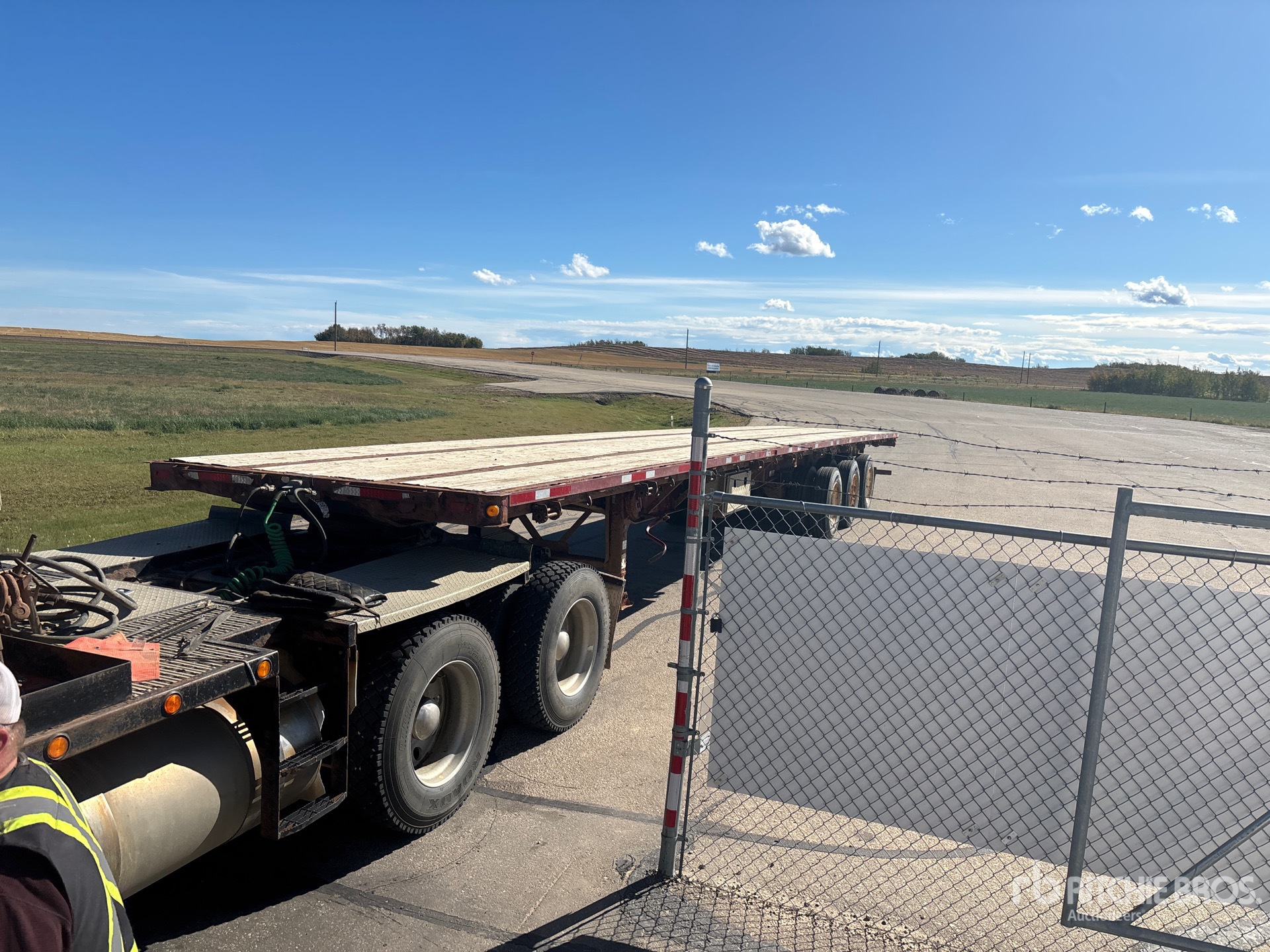 2014 Manac 53 FT TRI/A FLATBED
