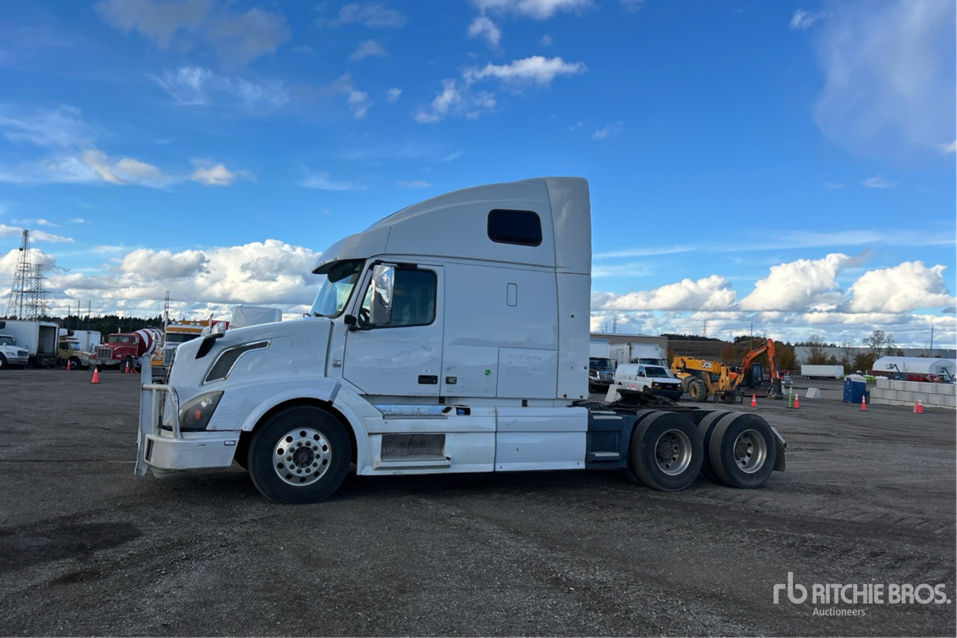 2016 Volvo VNL